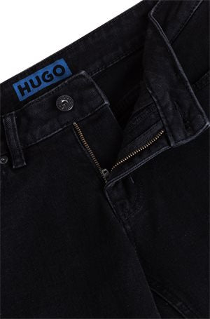 BLACK // JEANS GAMERA_B