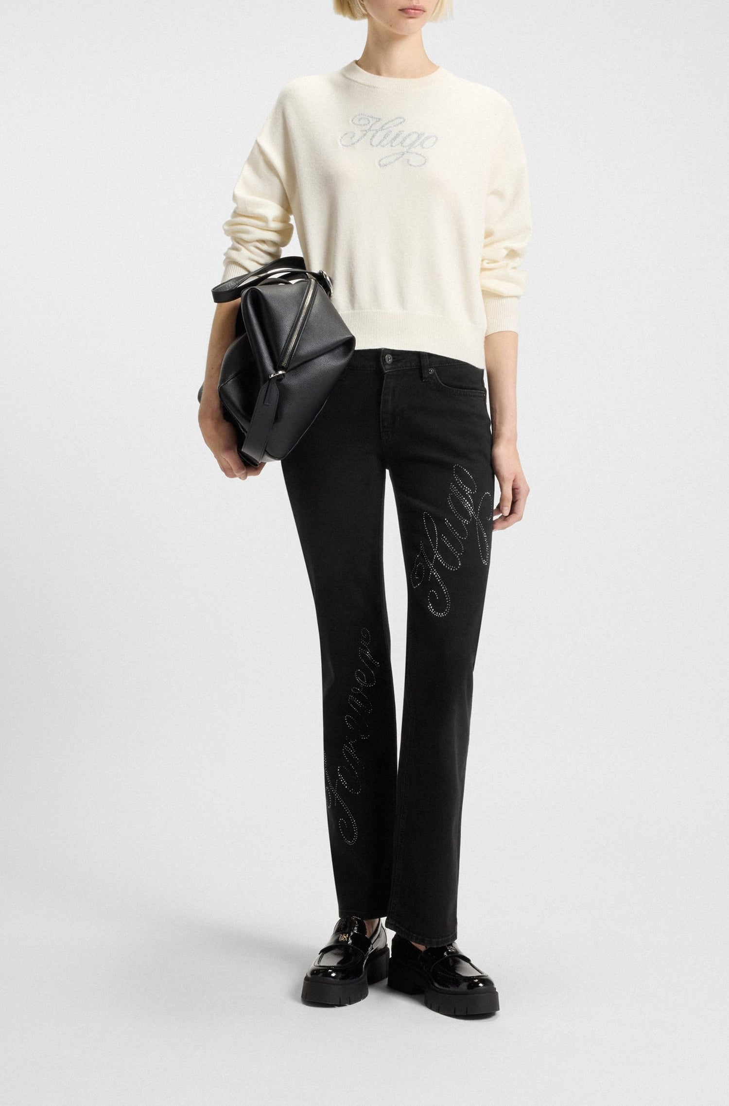 BLACK // JEANS GAMERA_B