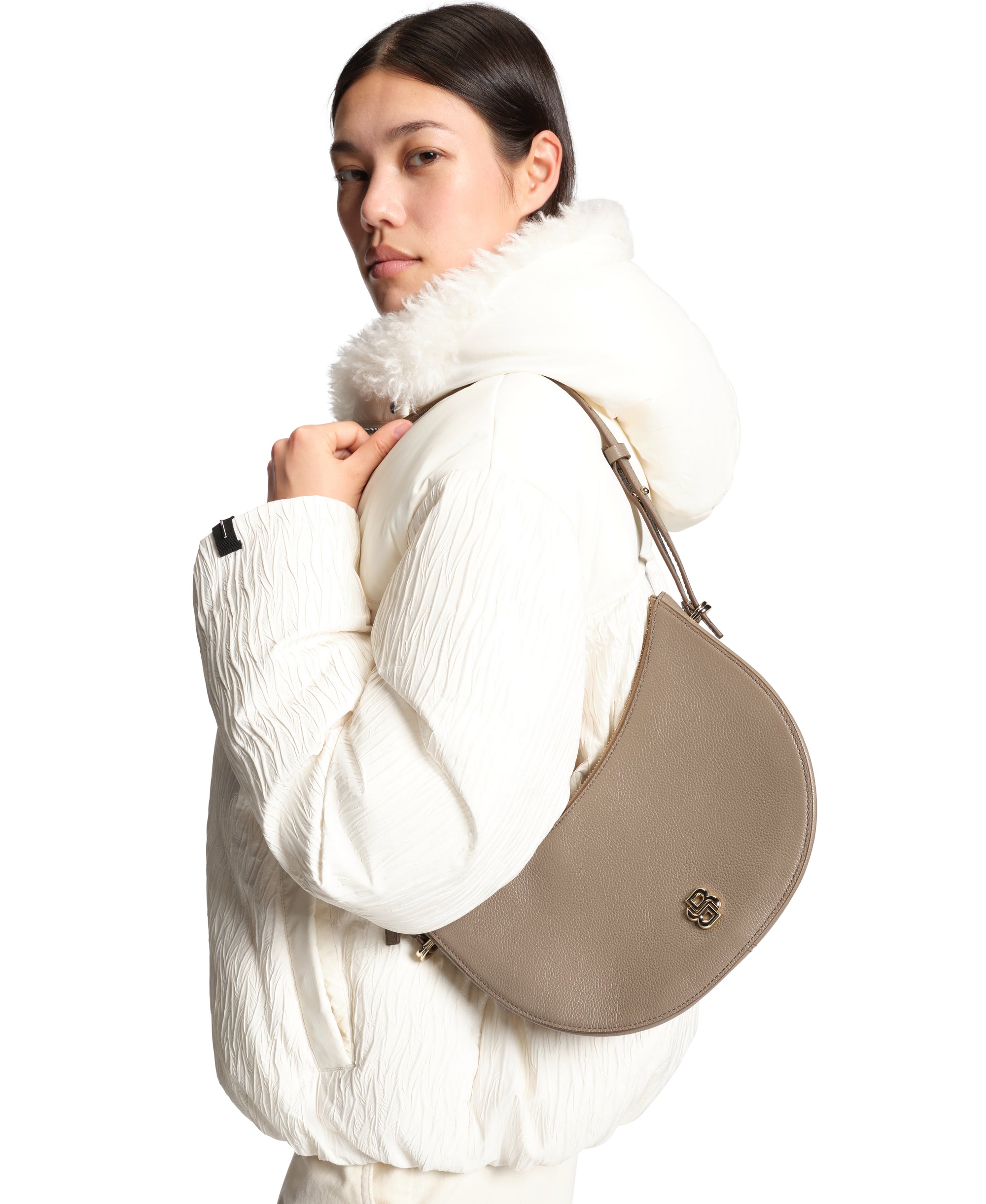 OPEN BROWN // CROSSBODY BAGS BOSS BEYOND HALFMOON