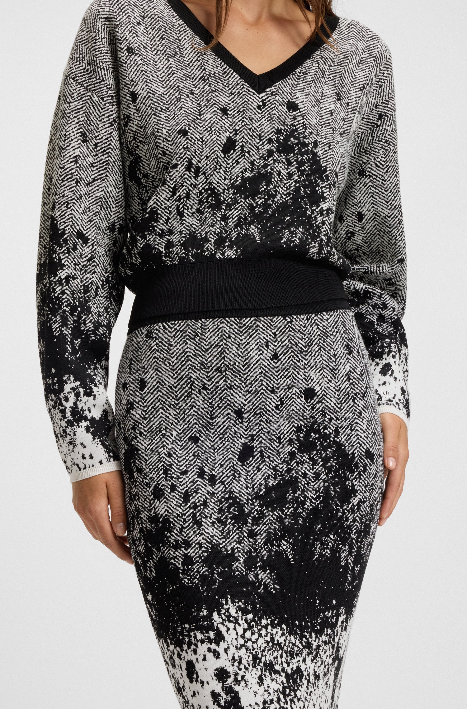 OPEN MISCELLANEOUS // CASUAL SKIRTS FUGLIANA