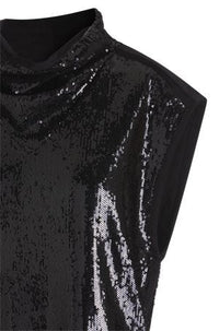 BLACK // CASUAL TOPS EBIB