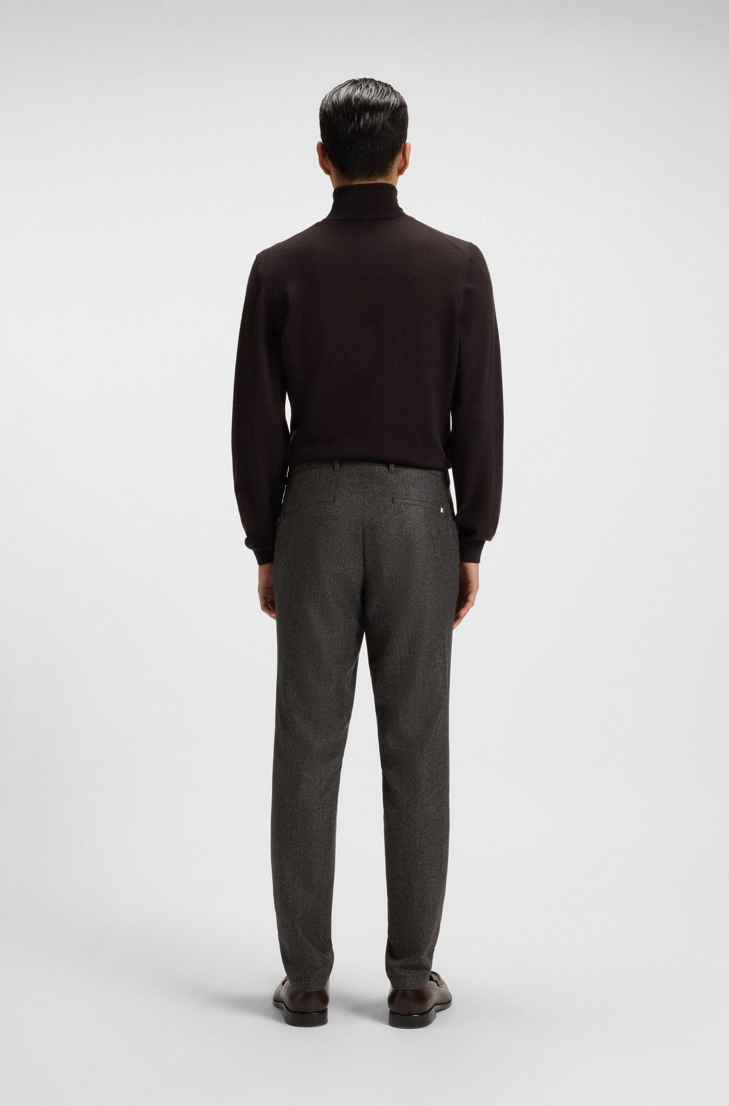 DARK BROWN // TROUSERS C-GENIUS-253