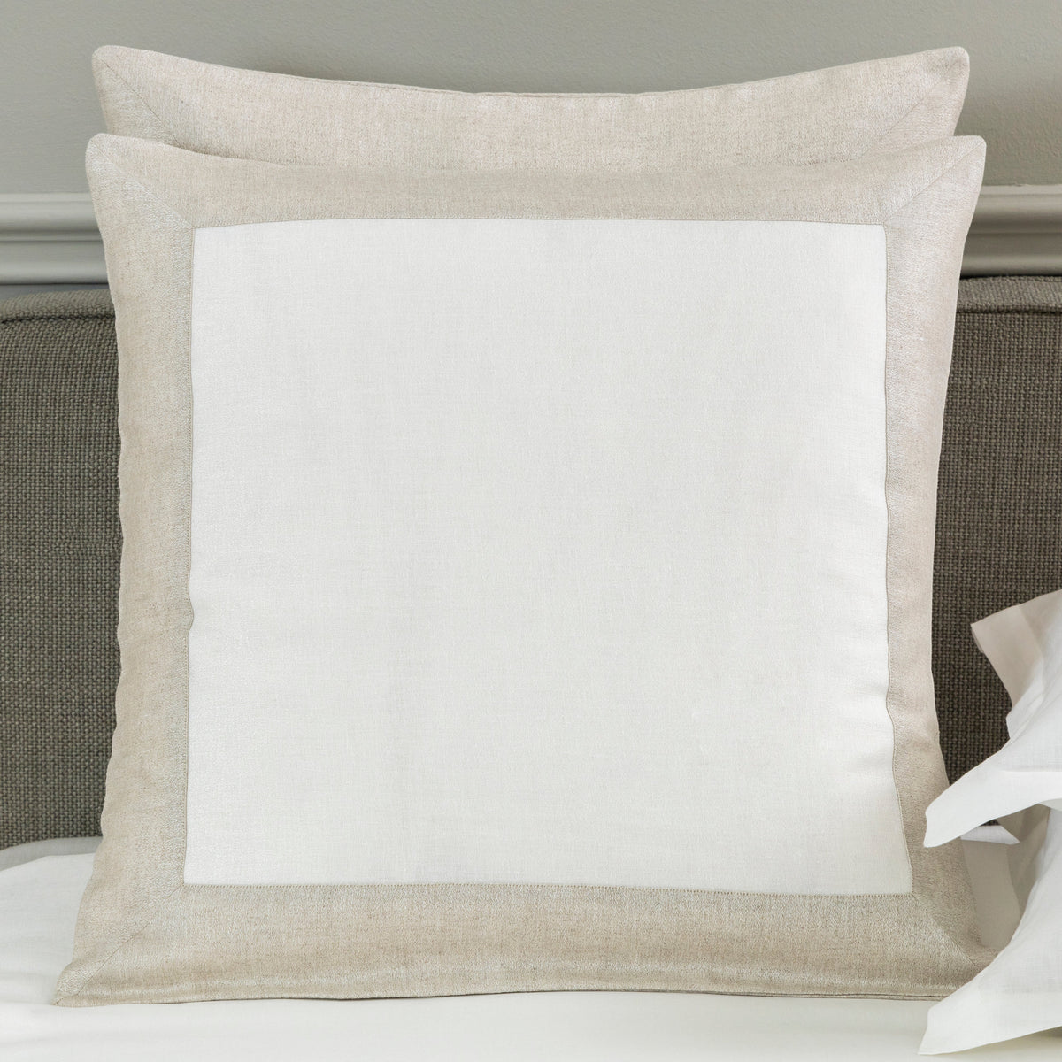 RECTANGULAR LINEN CREPE / TAIE D'OREILLER