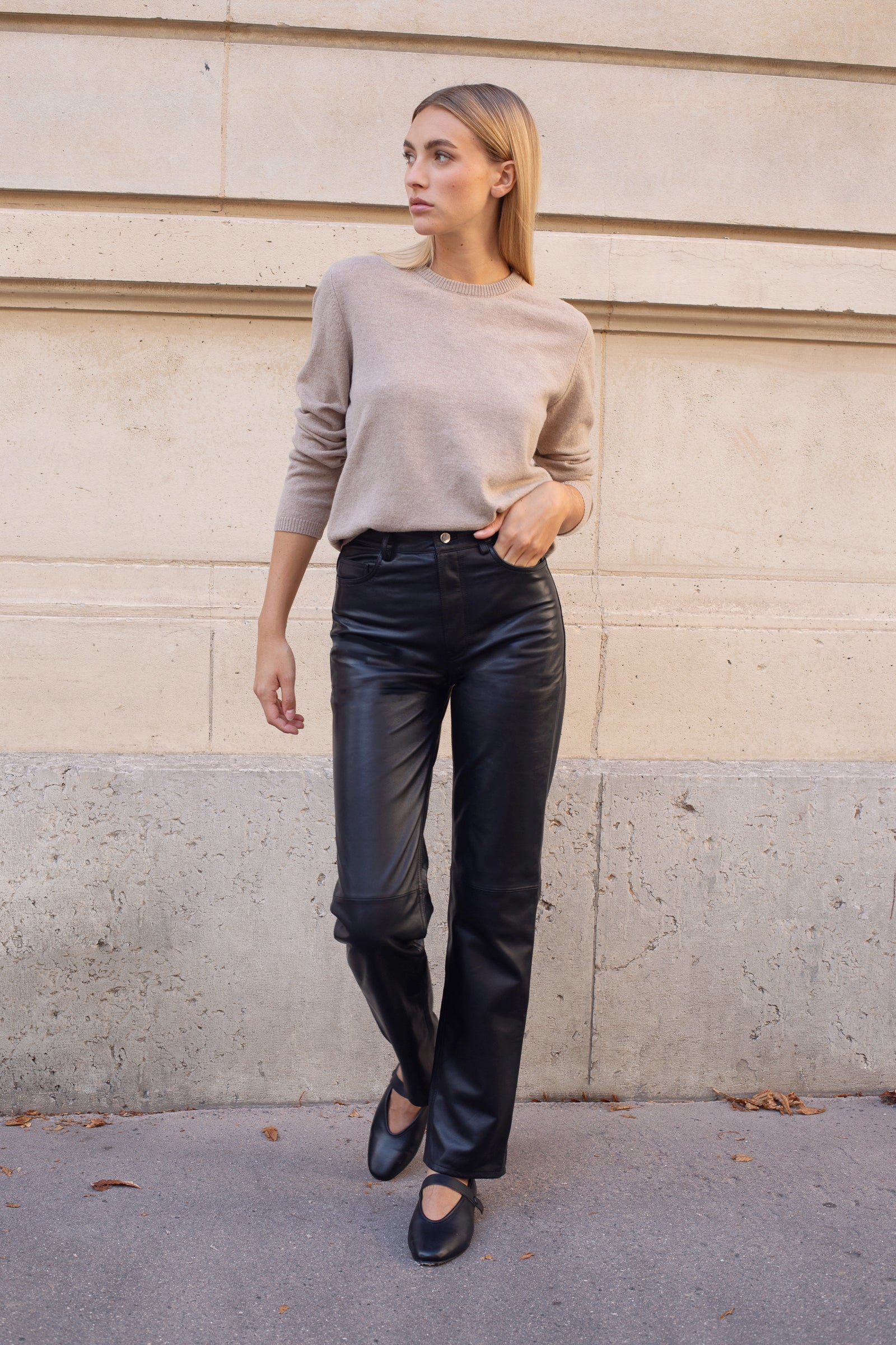 Le Daisy Cuir Reglisse