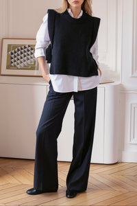 Le Travolta Sleeveless Sweater - Black