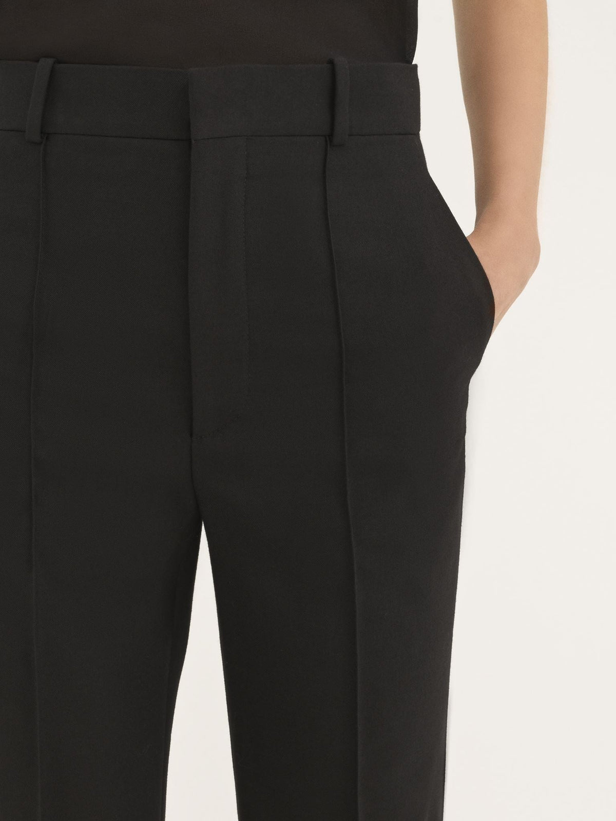 BASEPLUS_Black HIGH WAISTED STRAIGHT PANT - Black