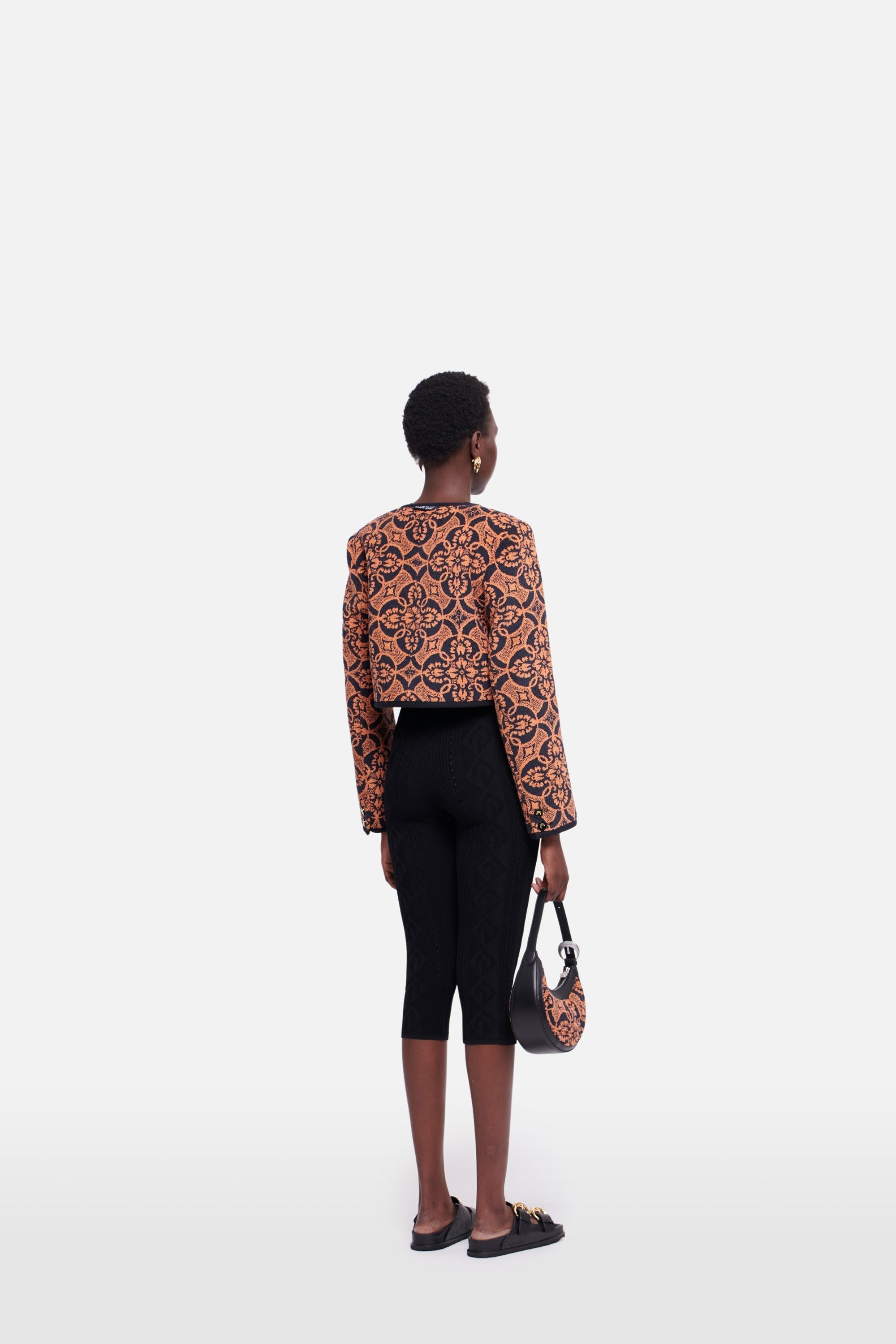 PRIX MARQUE : 75€_Black Short - Black
