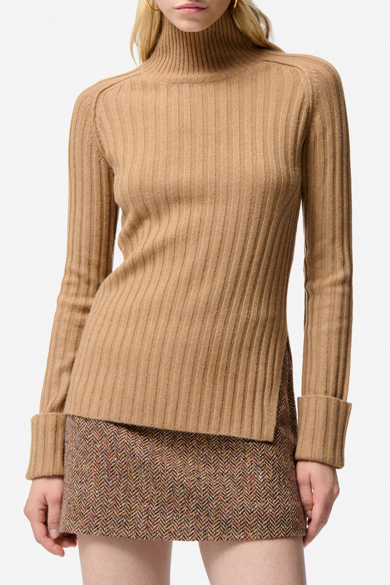 RECO : 130 // Pull Faucon en laine - Camel