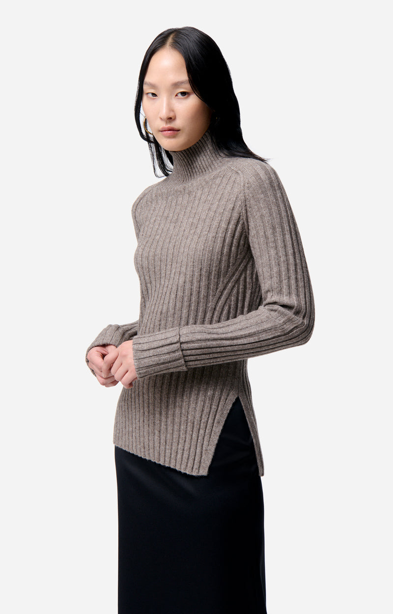 Pull Faucon