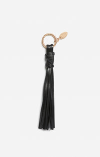 Charm Pompom En Cuir