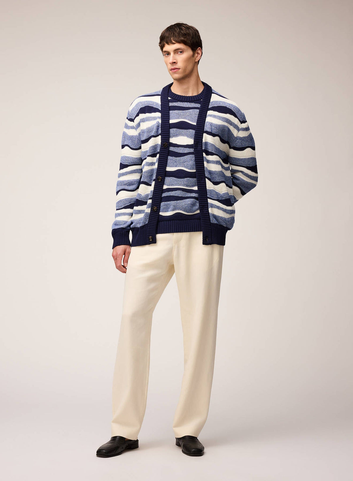 NAVY JACQUARD KNIT CARDIGAN