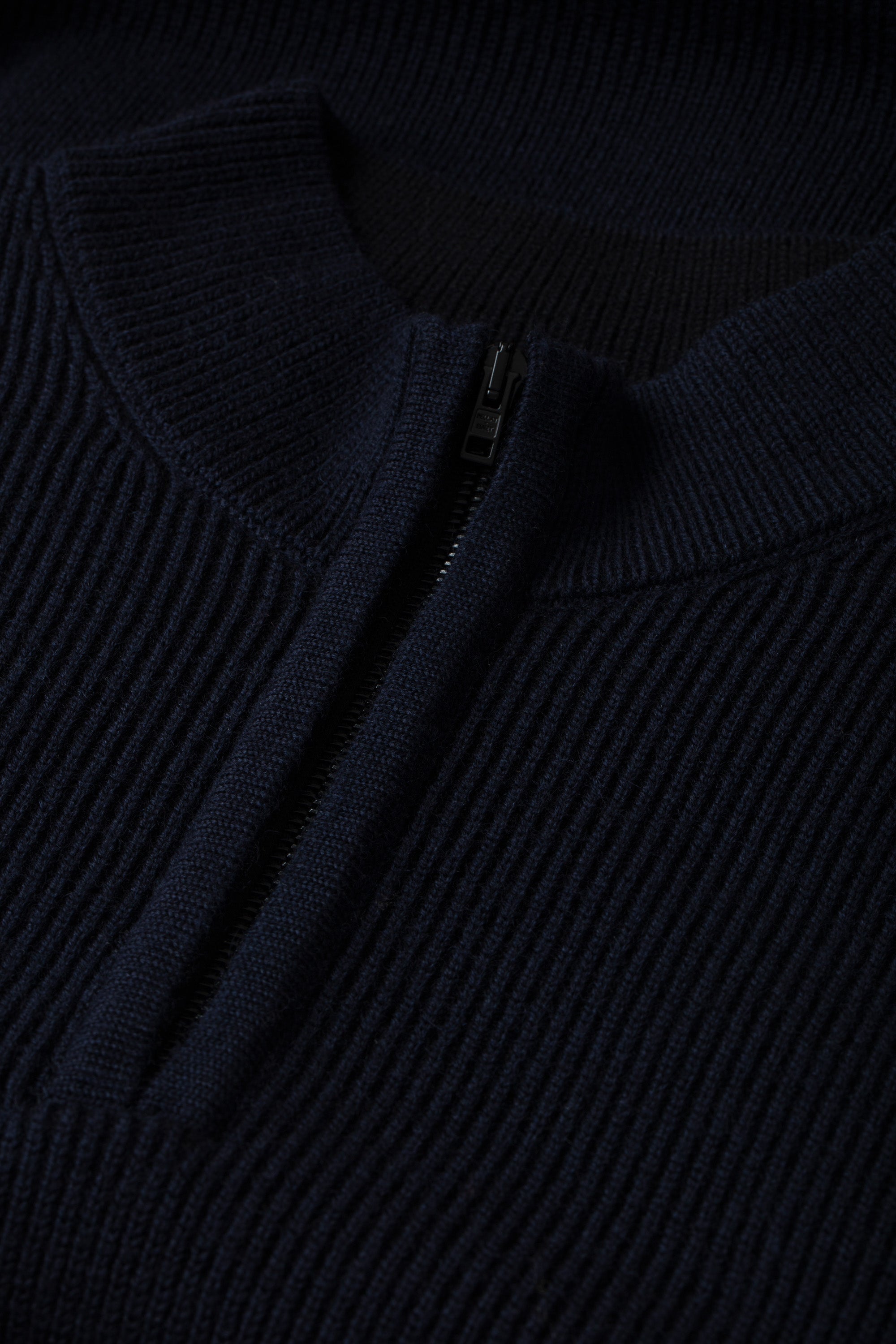 Pull unisexe Tempête en laine & cachemire - Encre & Noir