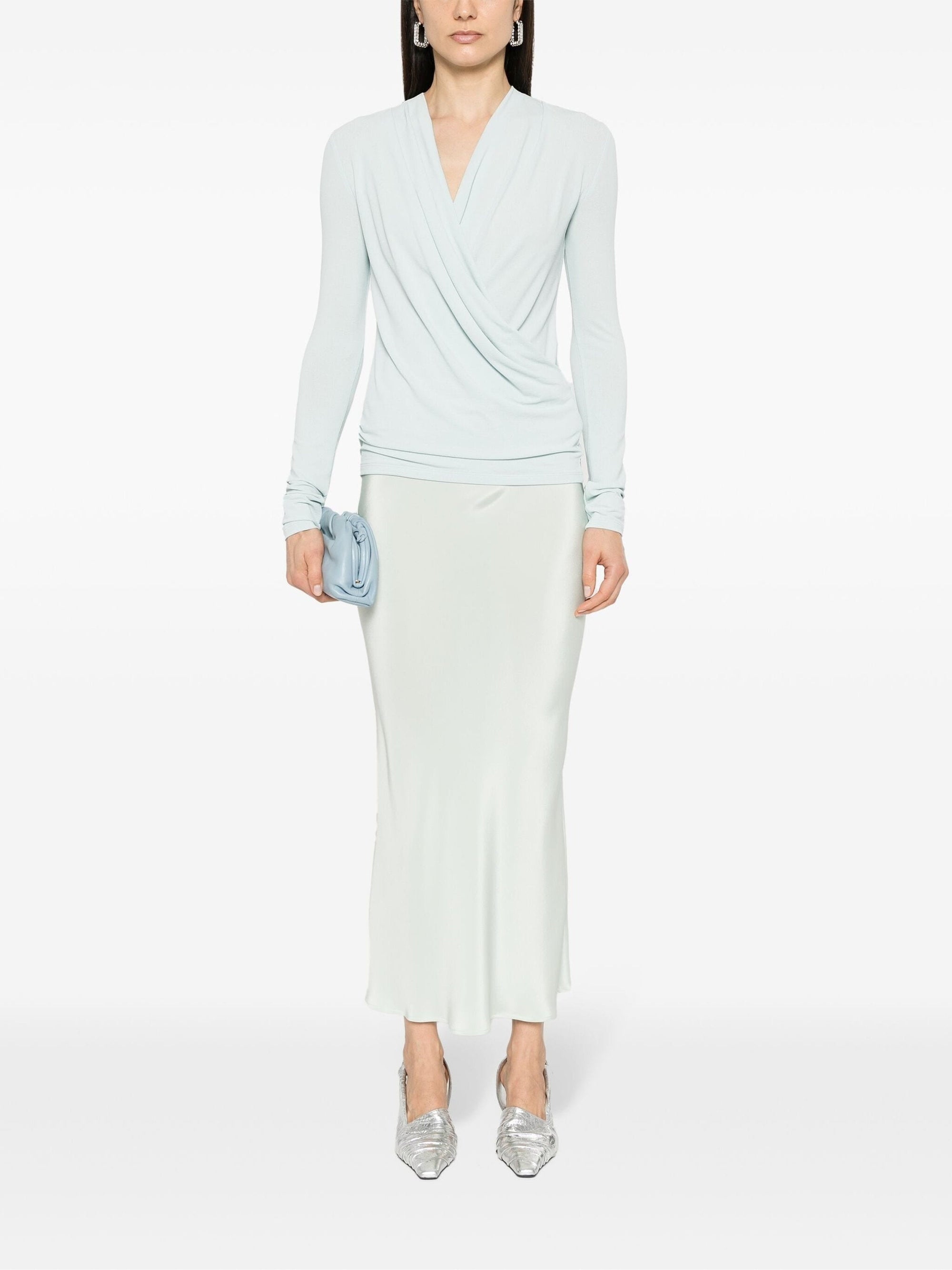 DRAPPED V TOP
