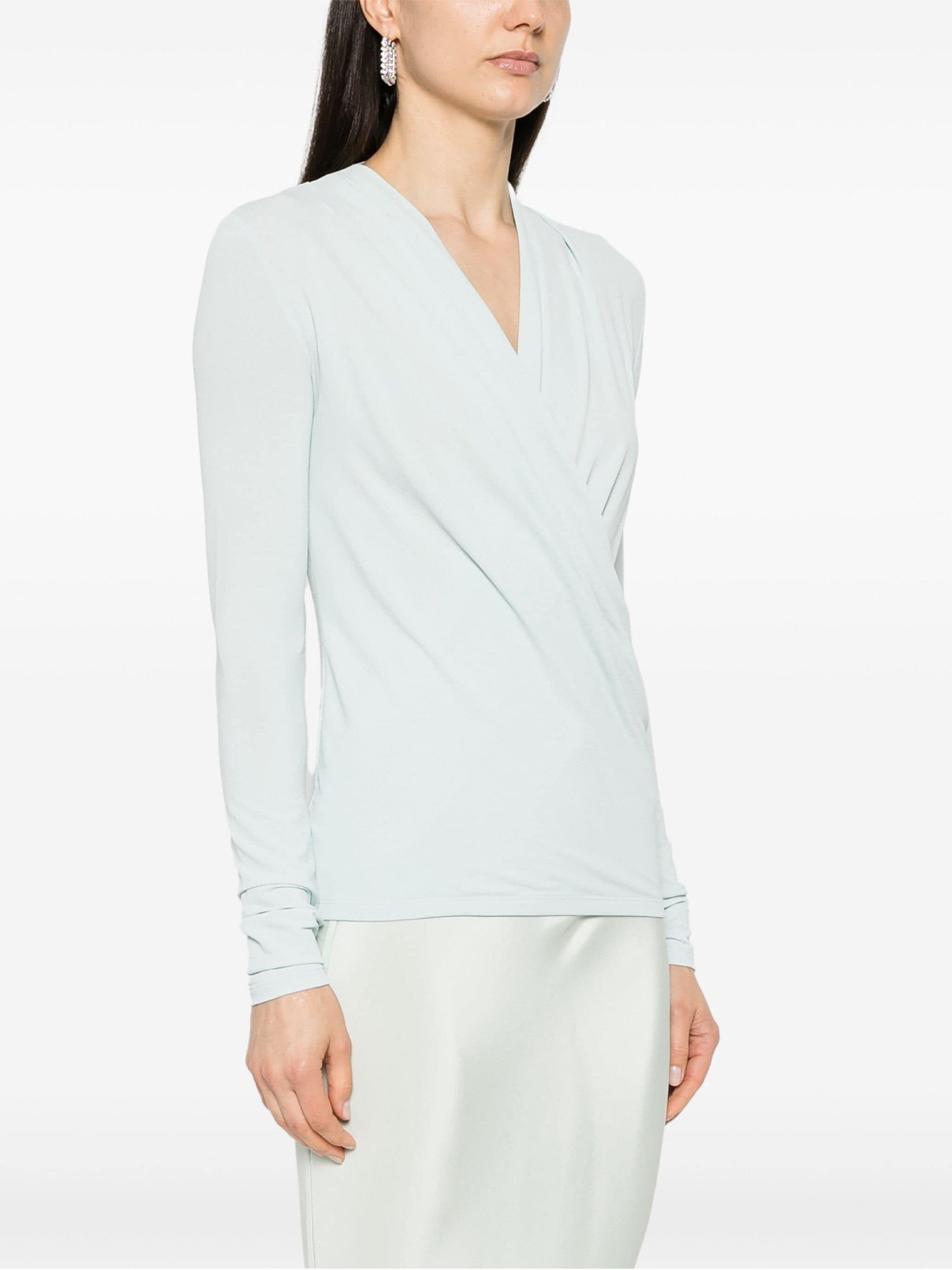 DRAPPED V TOP