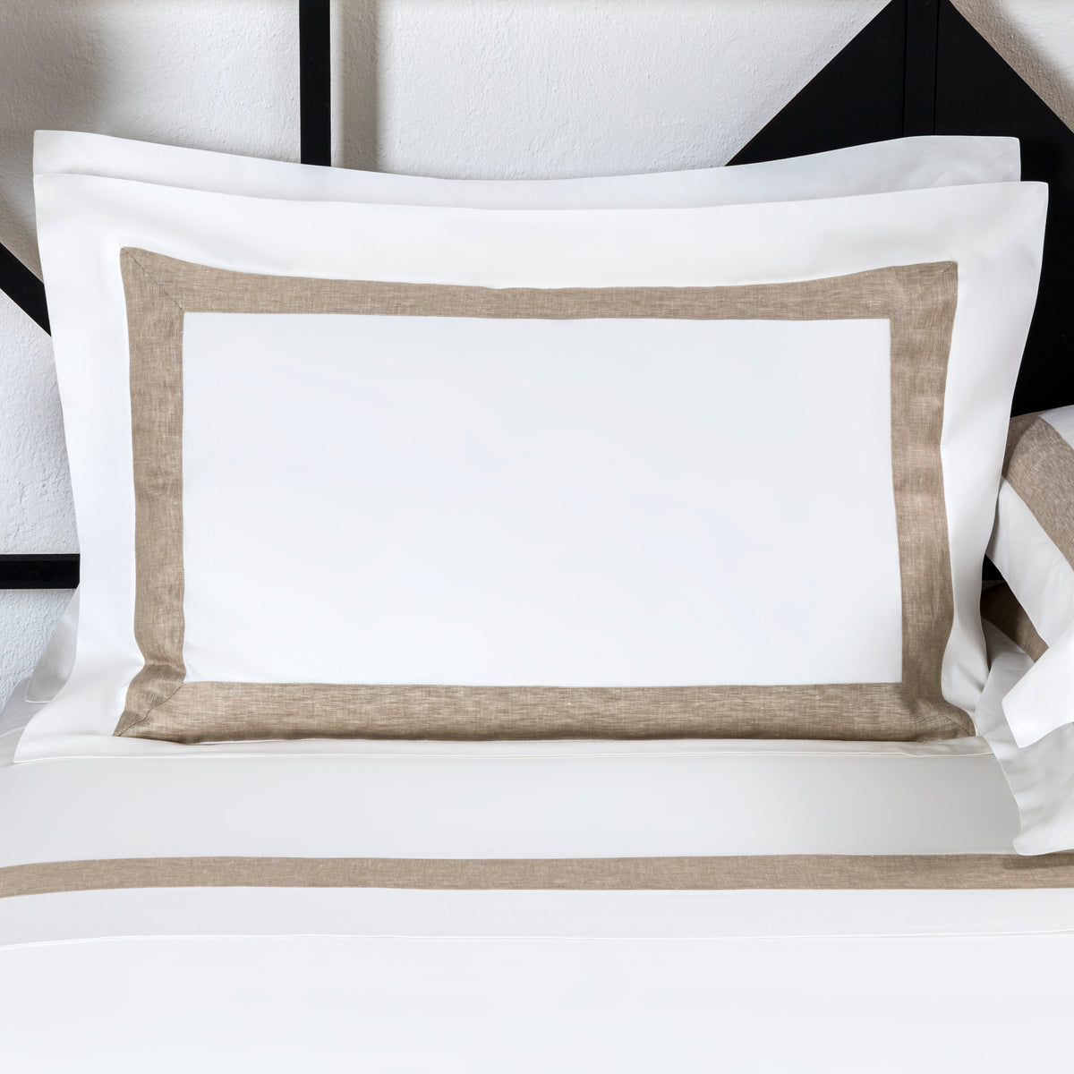 BREEZE BORDER
