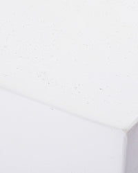 Table d'appoint Ithaque en fibre de verre - Blanc