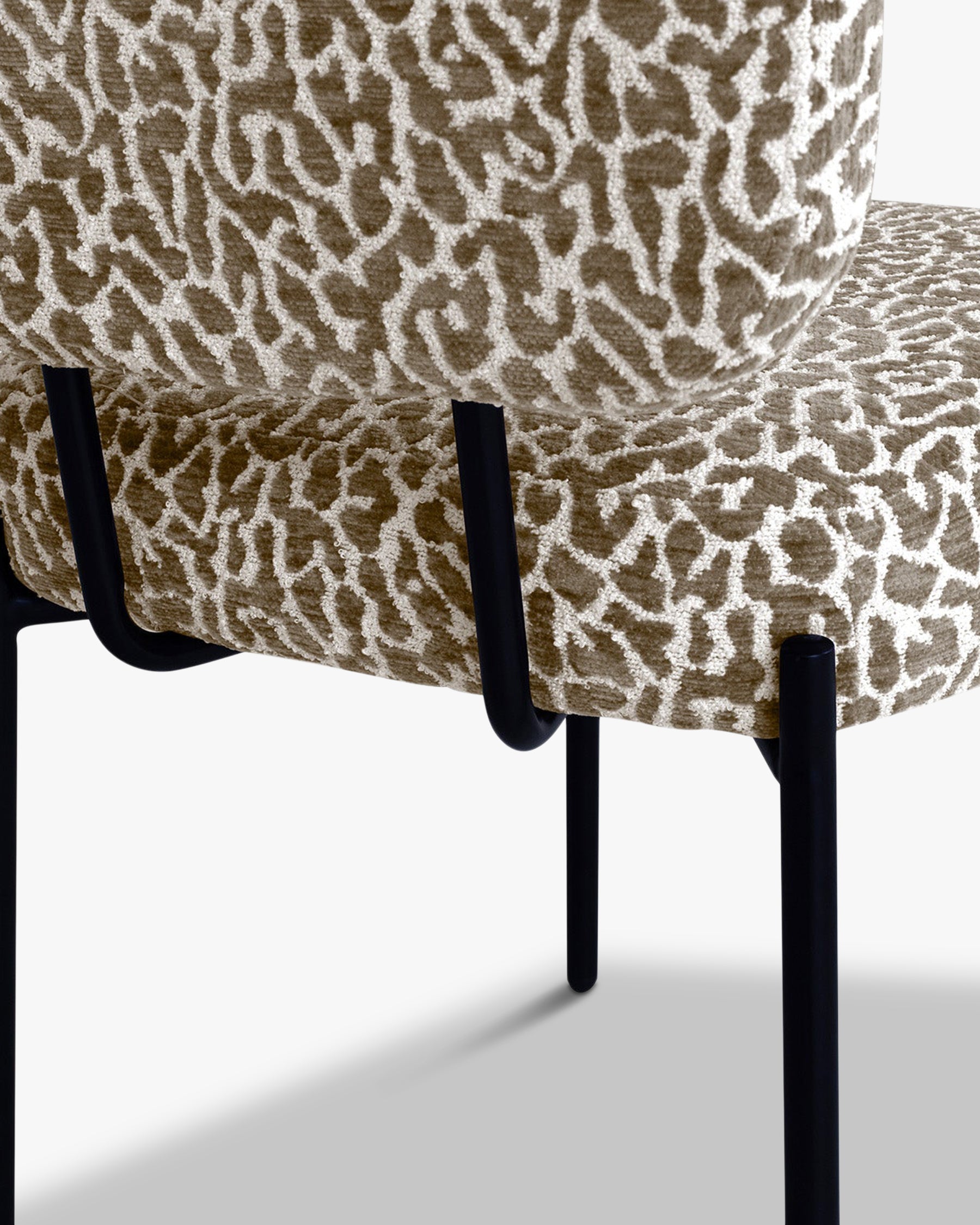 Chaise Mogan à motif léopoard - Léopard marron