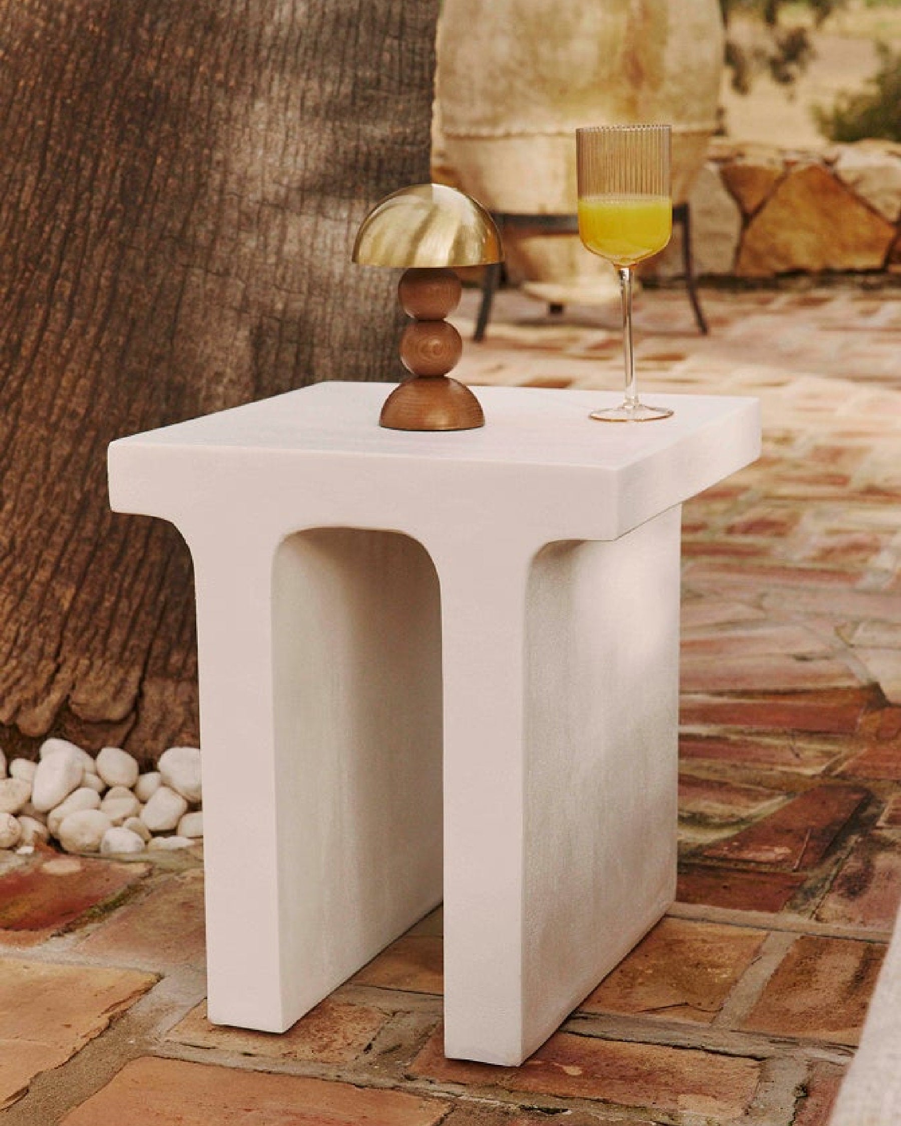 Table d'appoint Ithaque en fibre de verre - Blanc