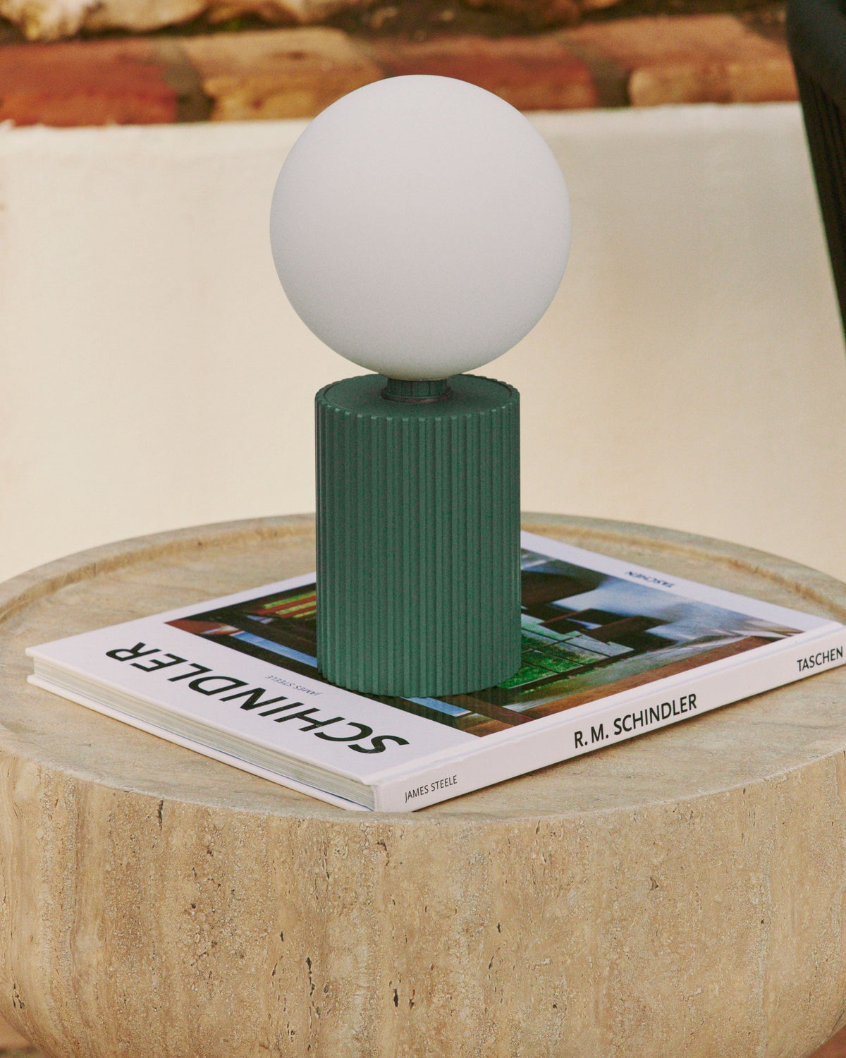 Lampe de table indoor/outdoor Luna - Vert Eucalyptus