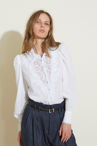 ZNOSTOCK_WHITE SHIRT VASE - White