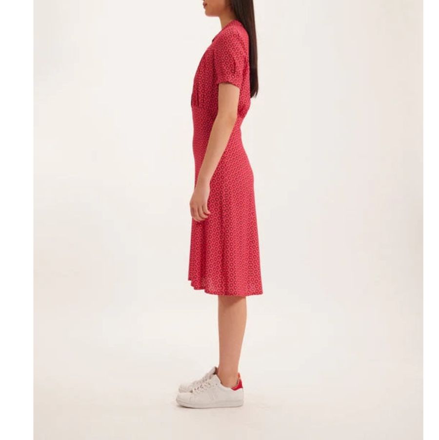 7qty RELIQUAT 90€ 30,8%  / Robe cintrée Angele - Menton Pink