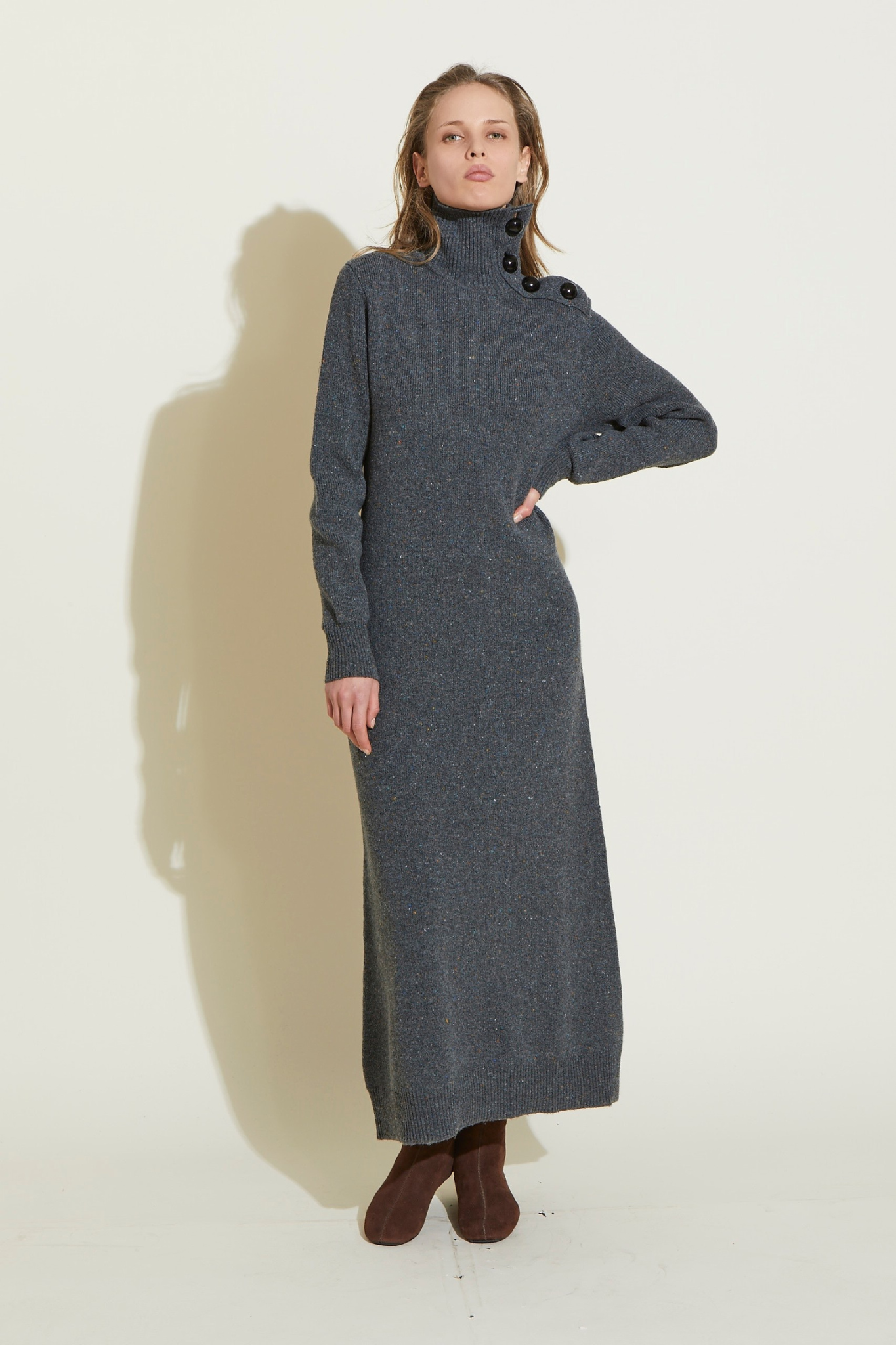 ZNOSTOCK_GREY ROBE TRAVAILLEE POIREAU - Grey
