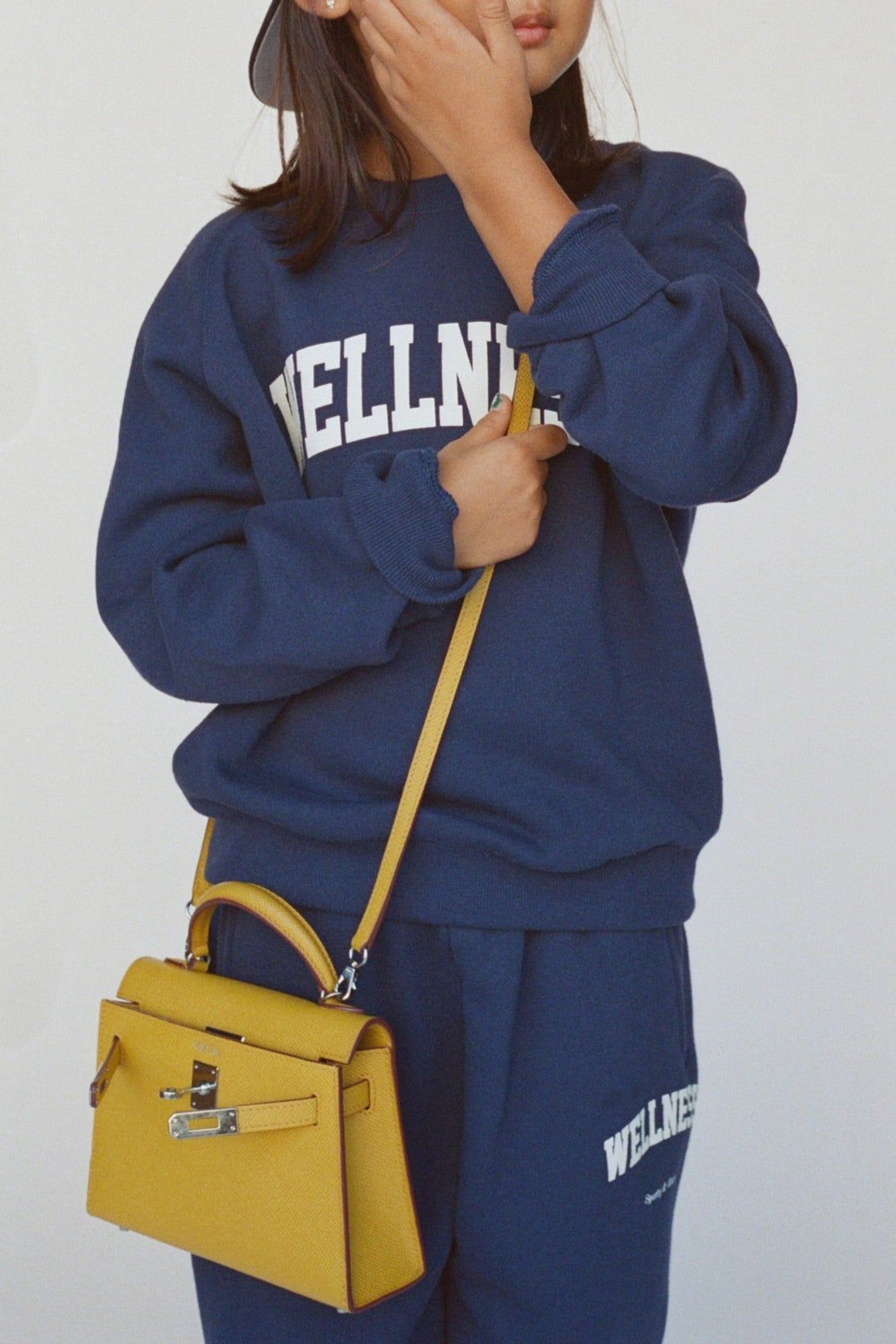 Pull à col rond Wellness Ivy - Bleu Marine & Blanc