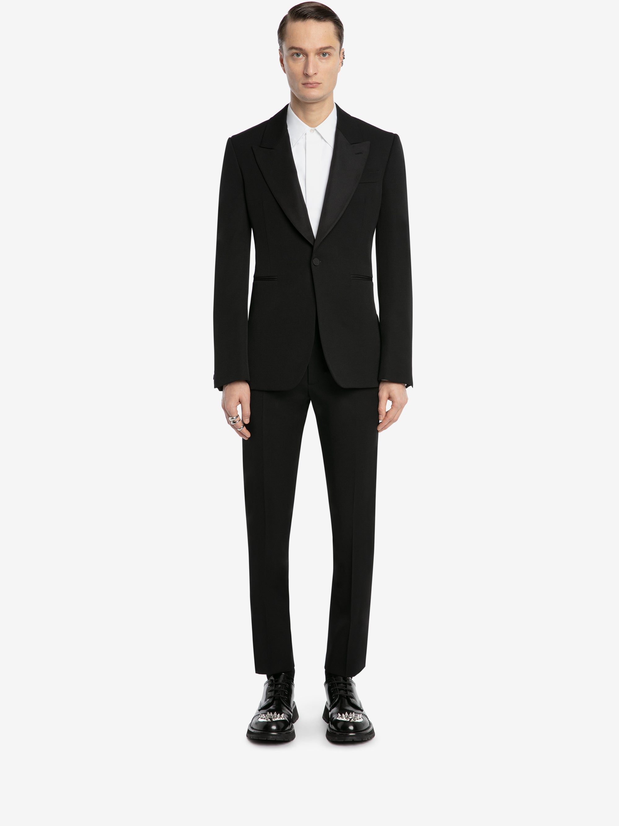 BLACK RTW - BLACK