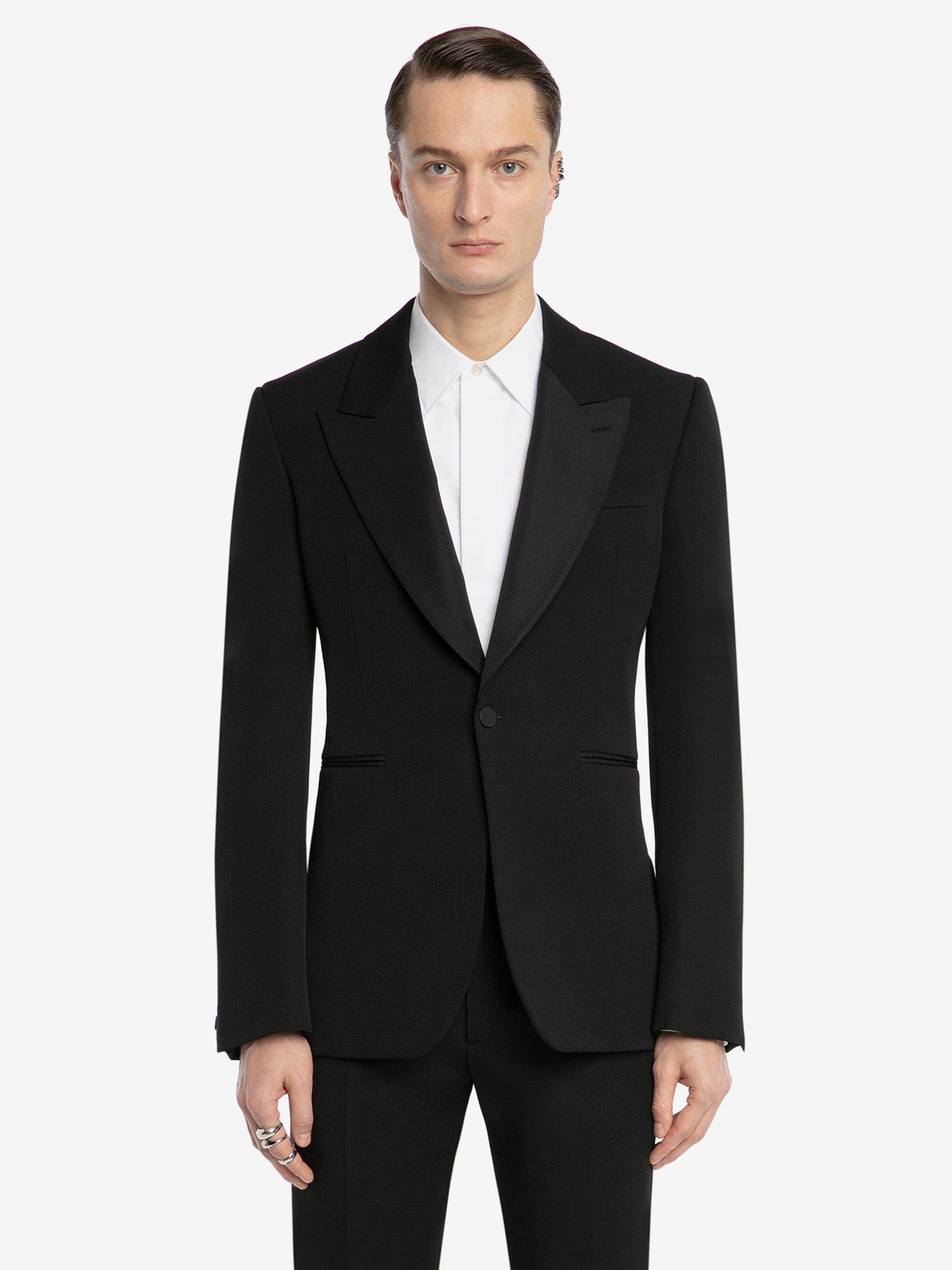 BLACK RTW - BLACK