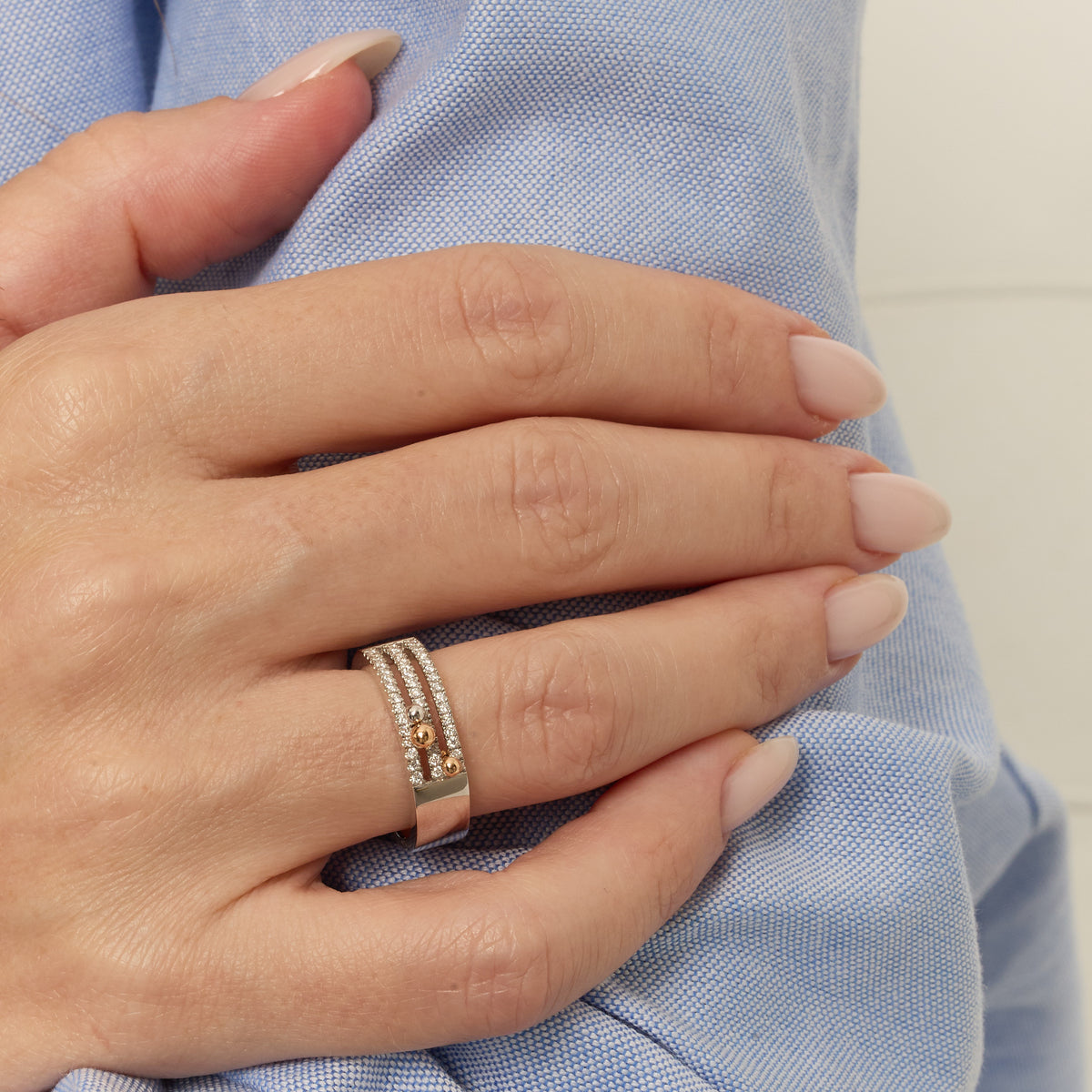 PT1_PrixTroca:980€_VentesTroca:0_QtyTroca:1_ST:0%_Bague Cosmic Spell en Or blanc 18K sertie de diamants - Blanc
