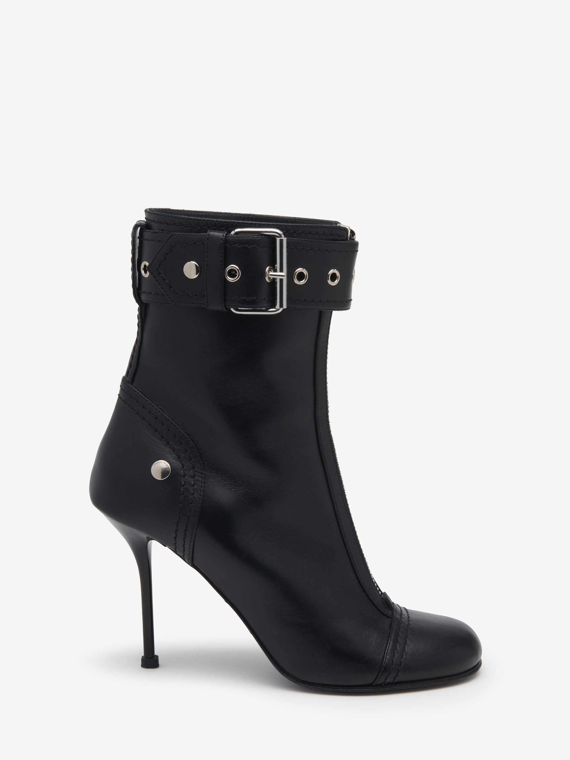BLACKSILVER Footwear - BLACKSILVER