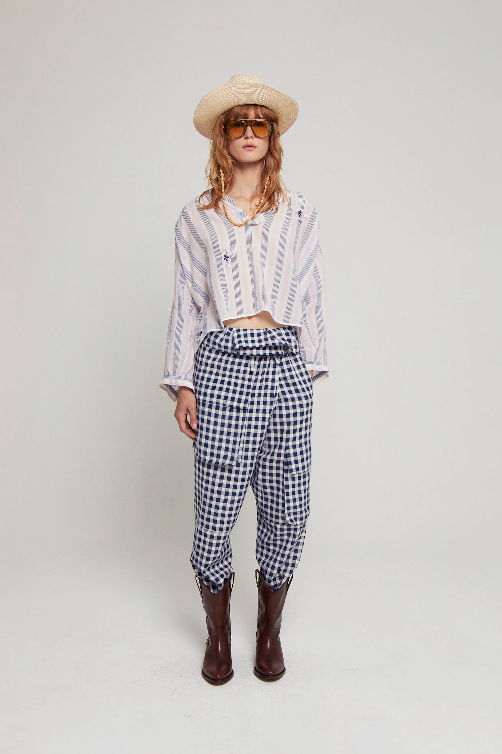 1_79€_WARNING_RED PANTS NICOBAR - Red