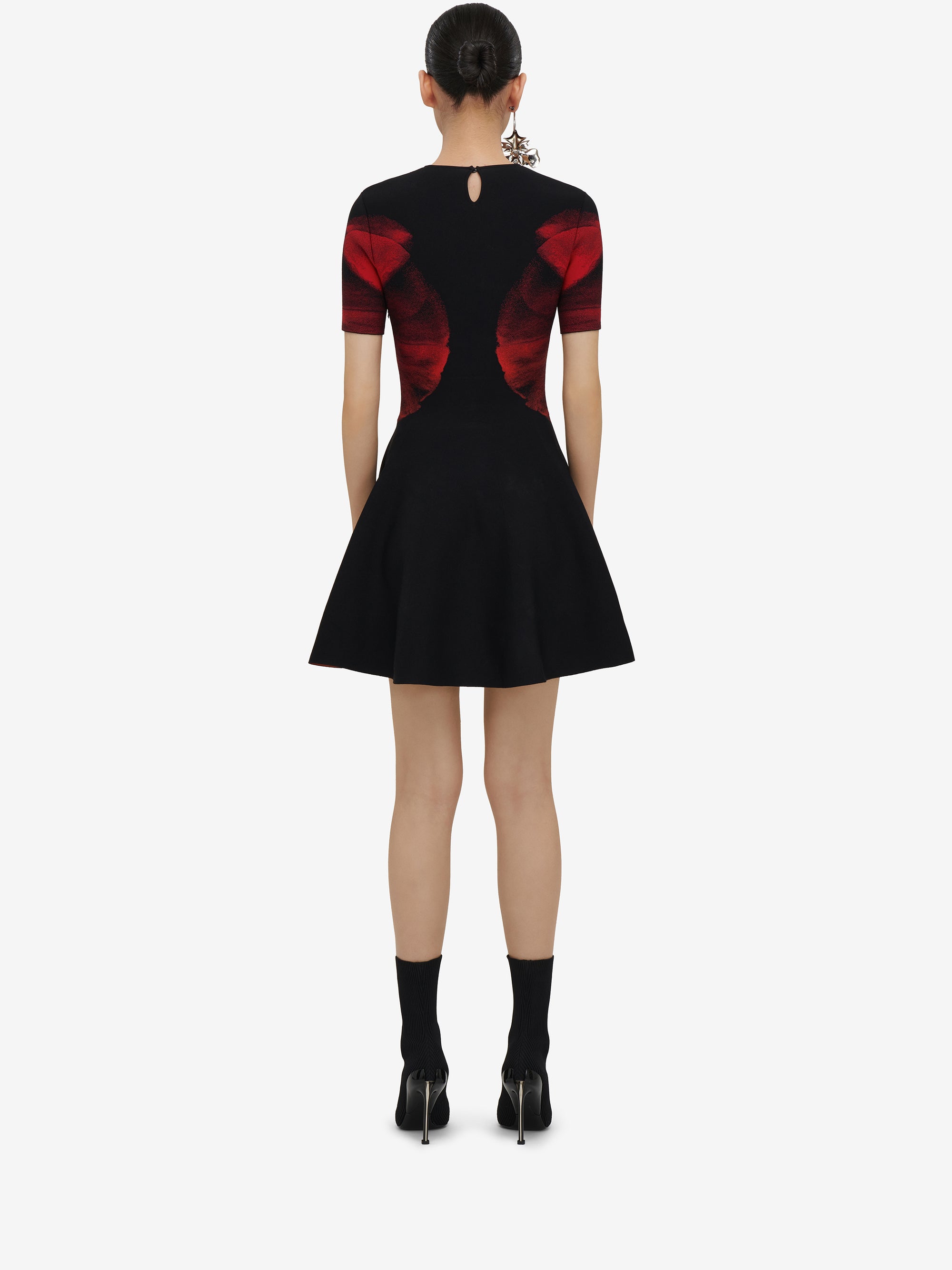 BLACKRED RTW - BLACKRED