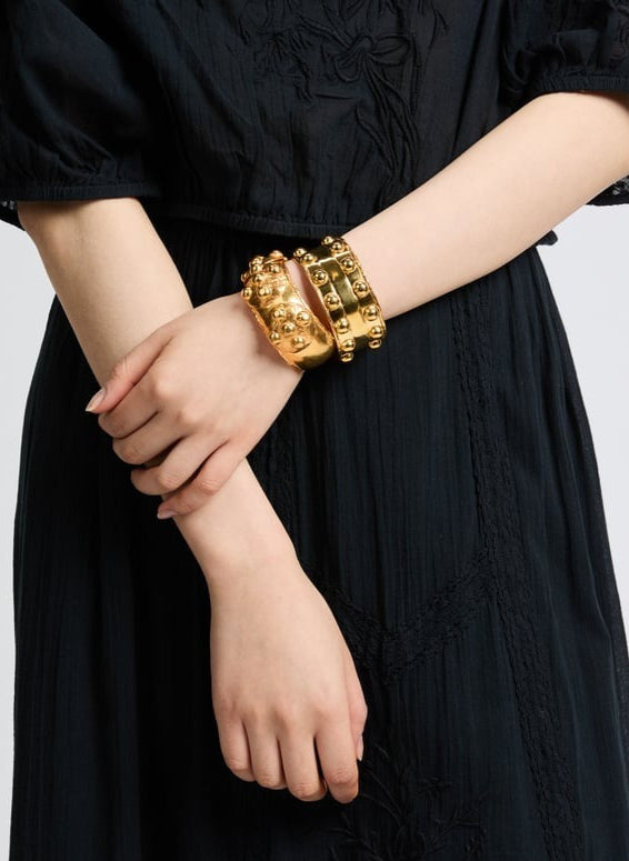 Cuff Stone Massai II gilded in fine gold and pearls - White
