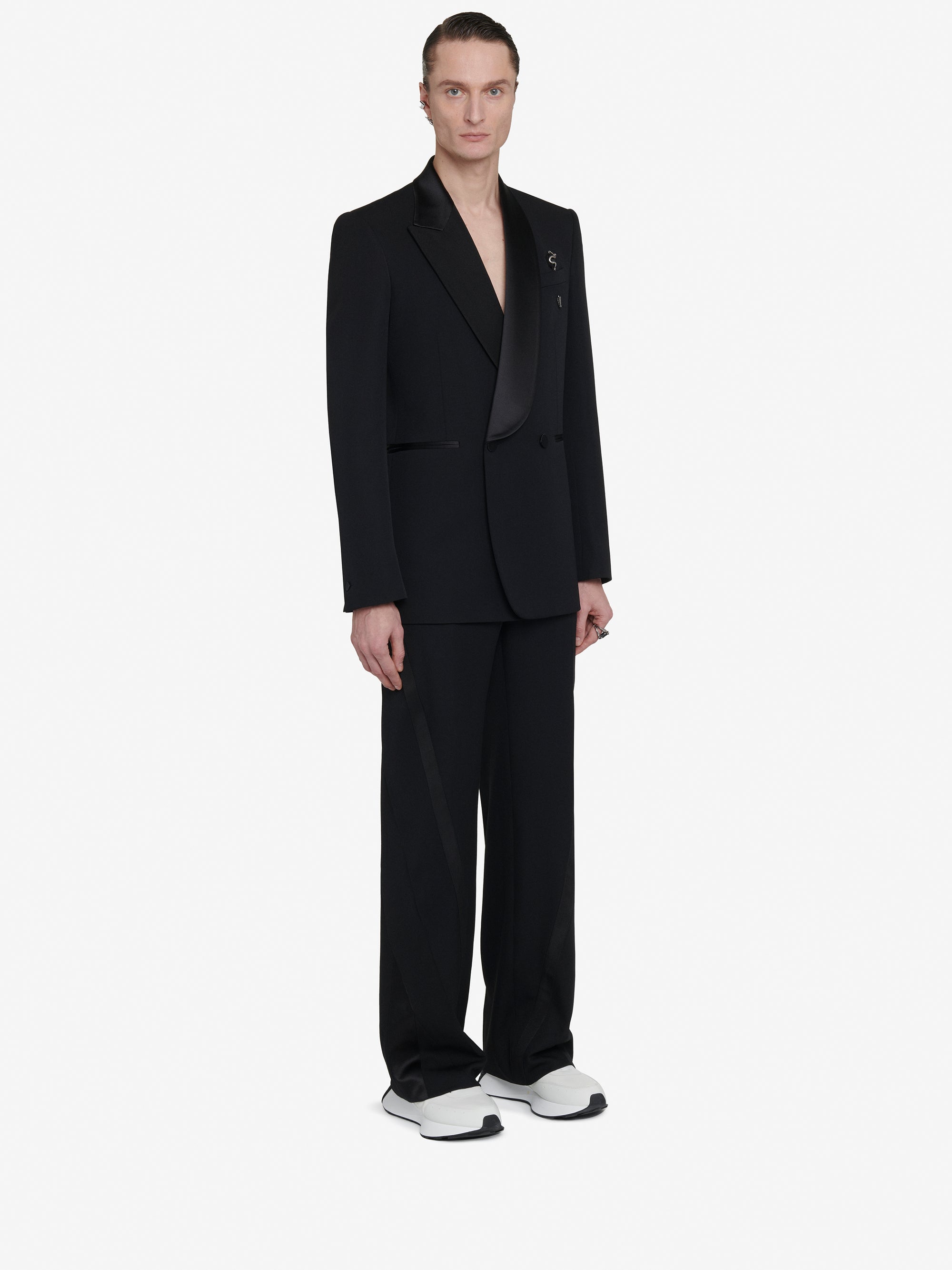 BLACK RTW - BLACK