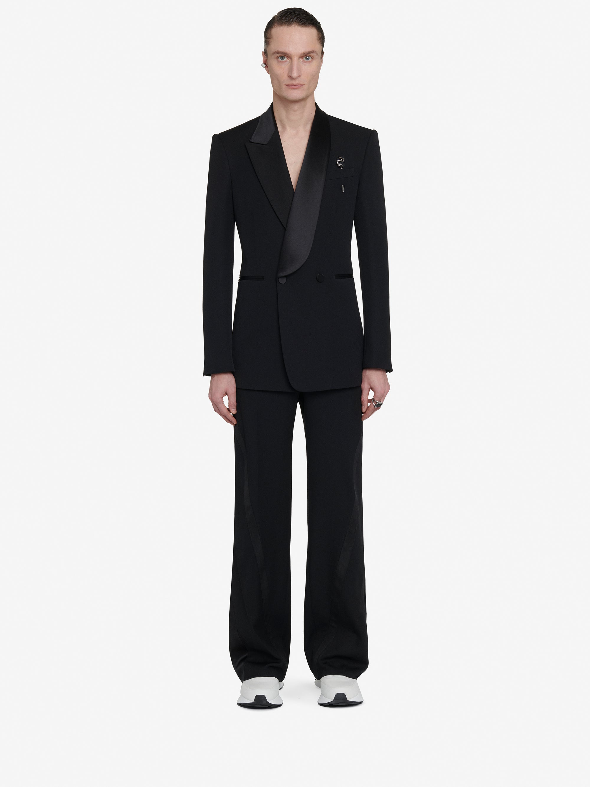 BLACK RTW - BLACK