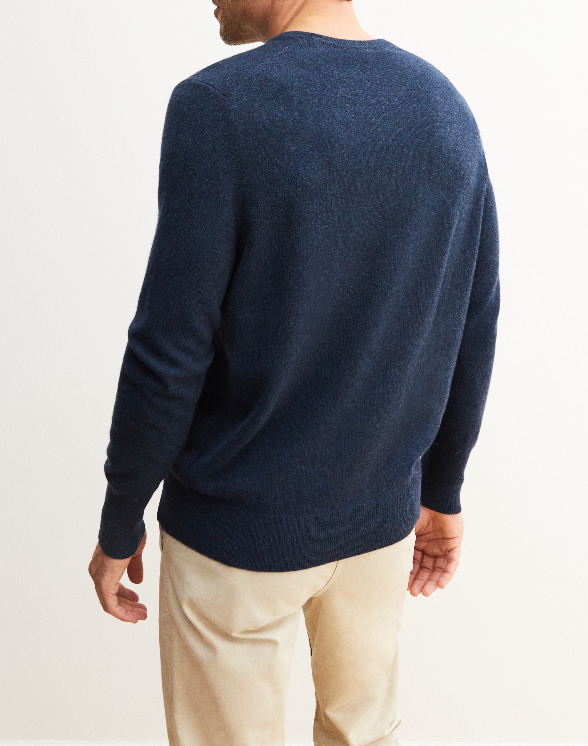 Classic cashmere V jumper - Empire green