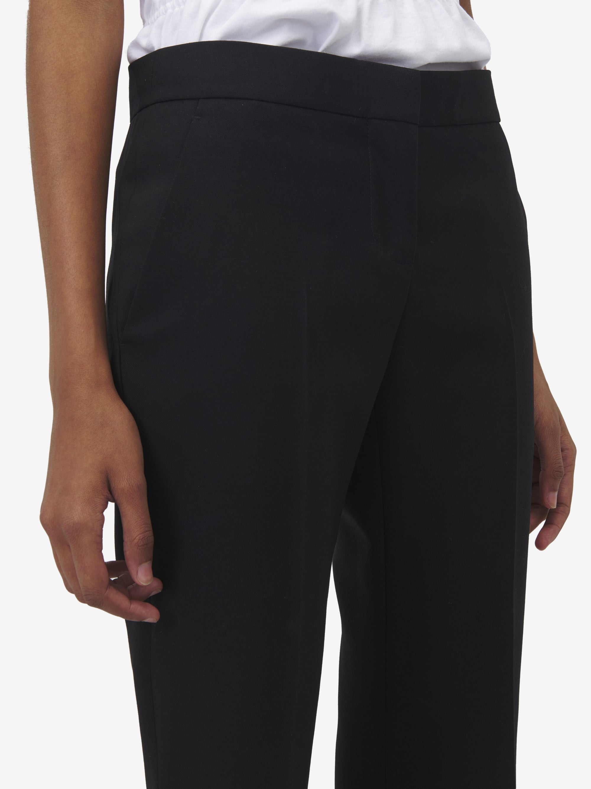 BLACK RTW - BLACK