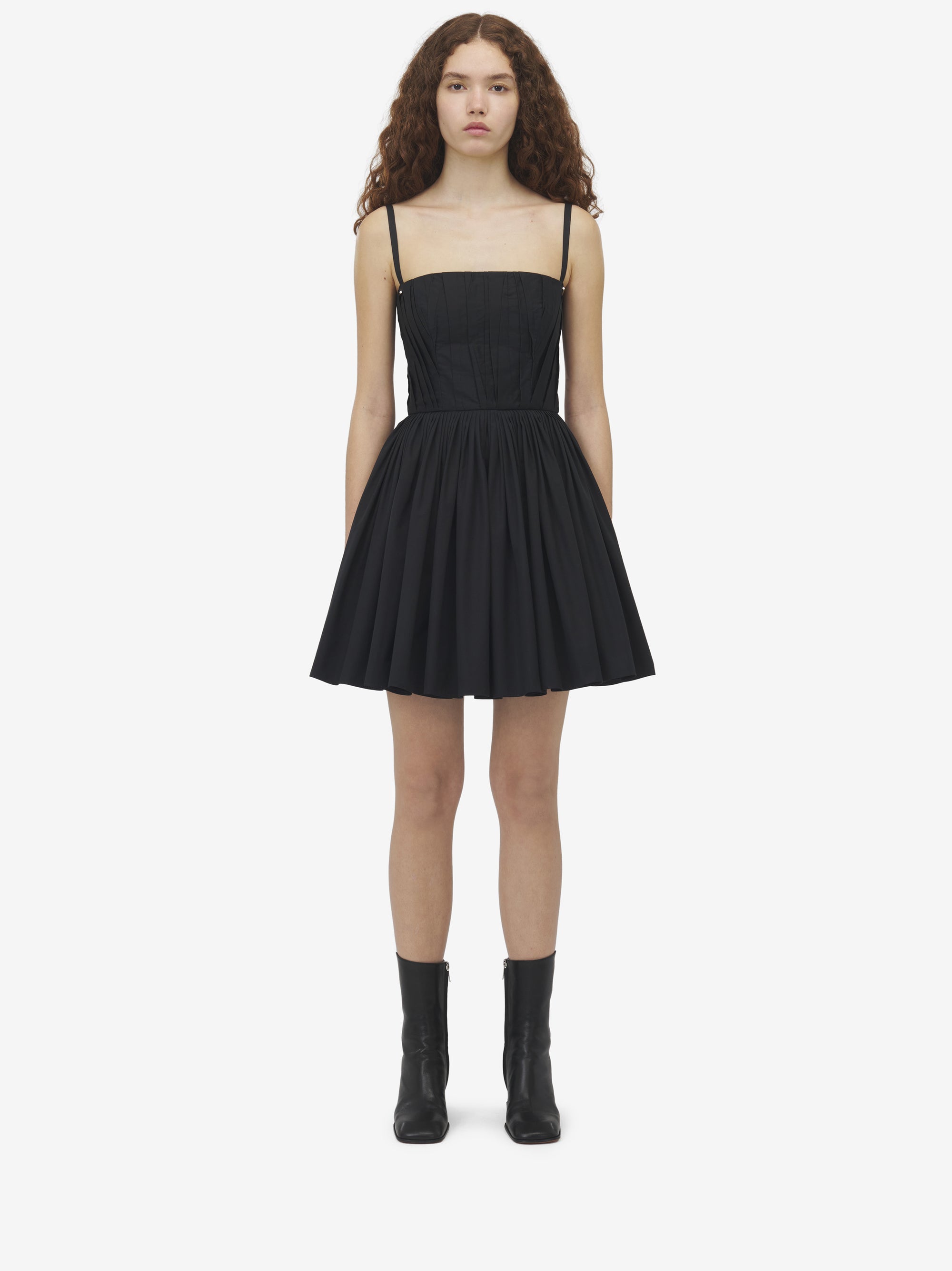 BLACK RTW - BLACK