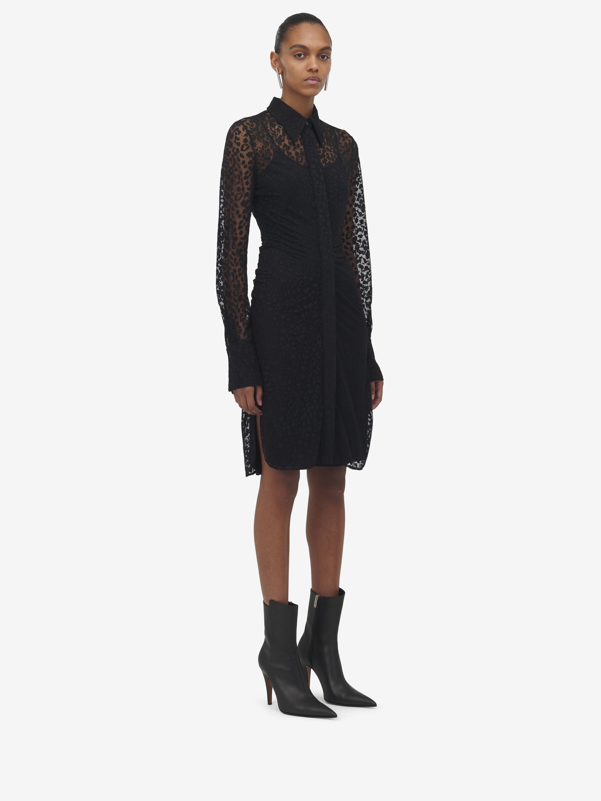 BLACK RTW - BLACK