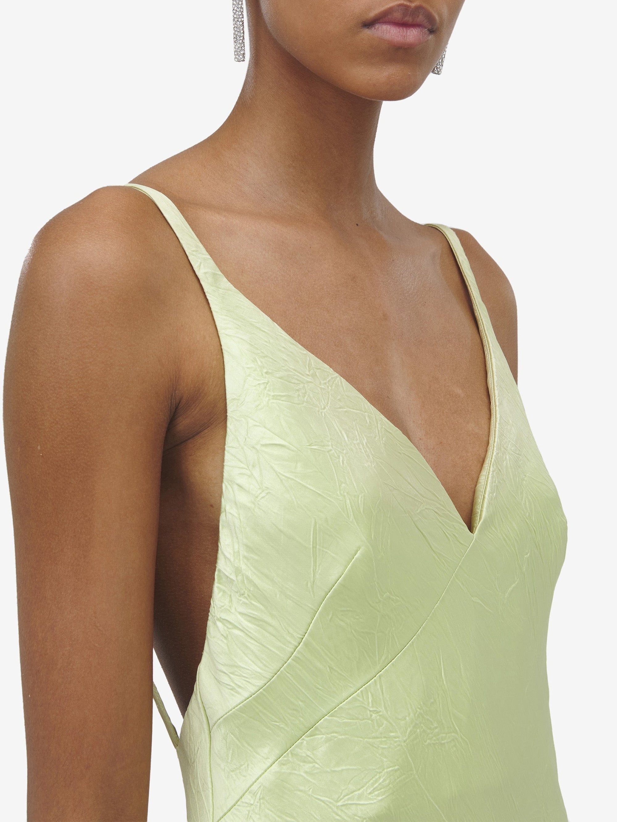 Robe à col V en satin - Oyster