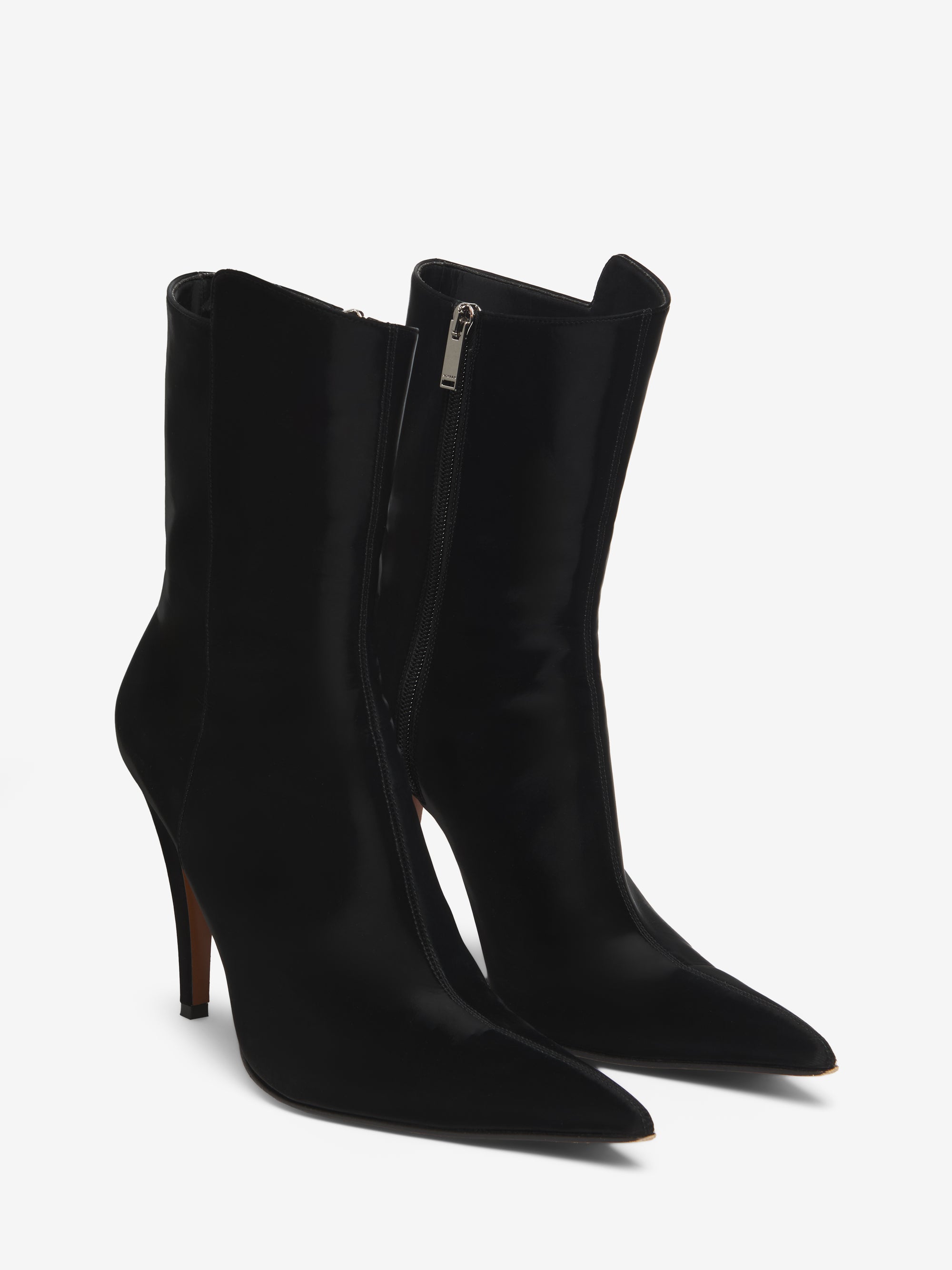 BLACK Footwear - BLACK