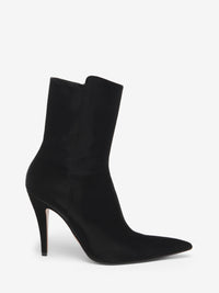 BLACK Footwear - BLACK