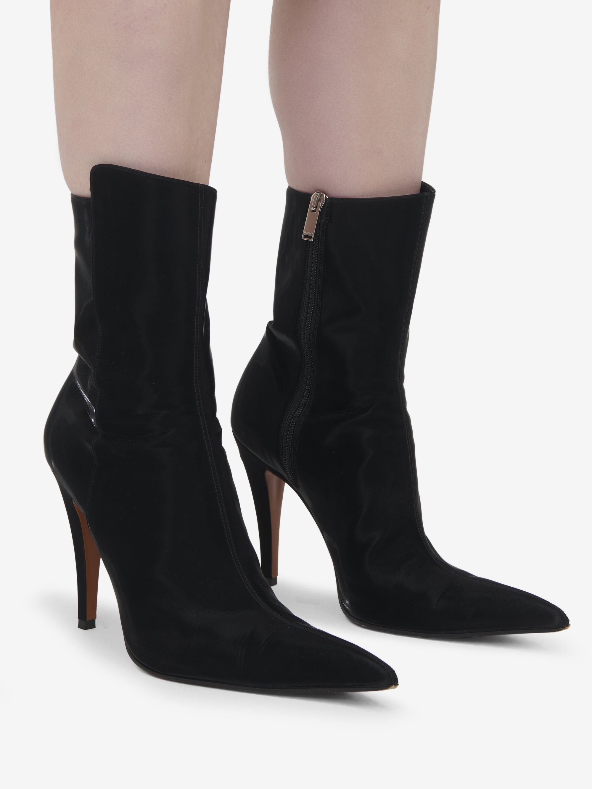 BLACK Footwear - BLACK