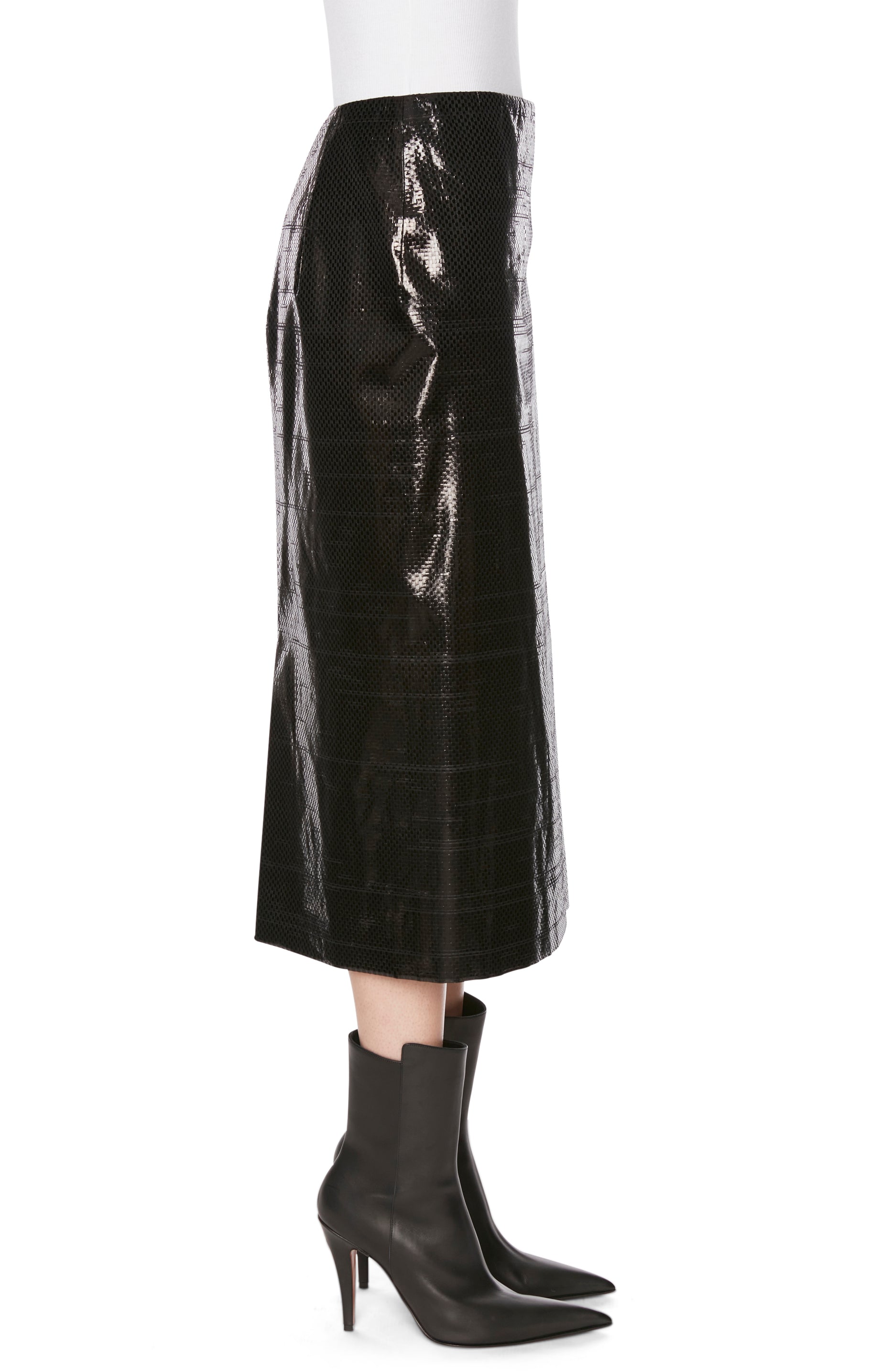 BLACK RTW - BLACK