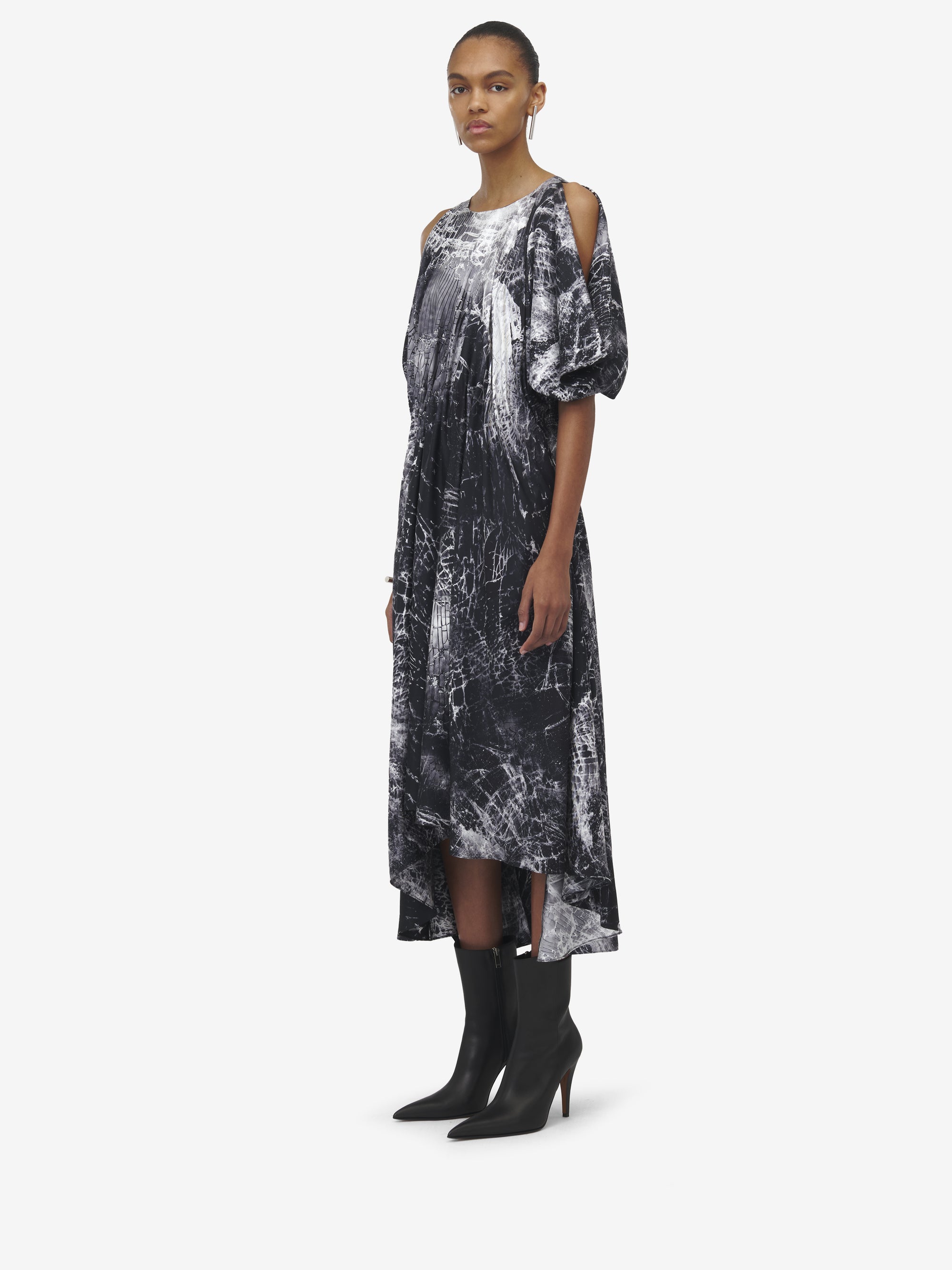 BLACK RTW - BLACK