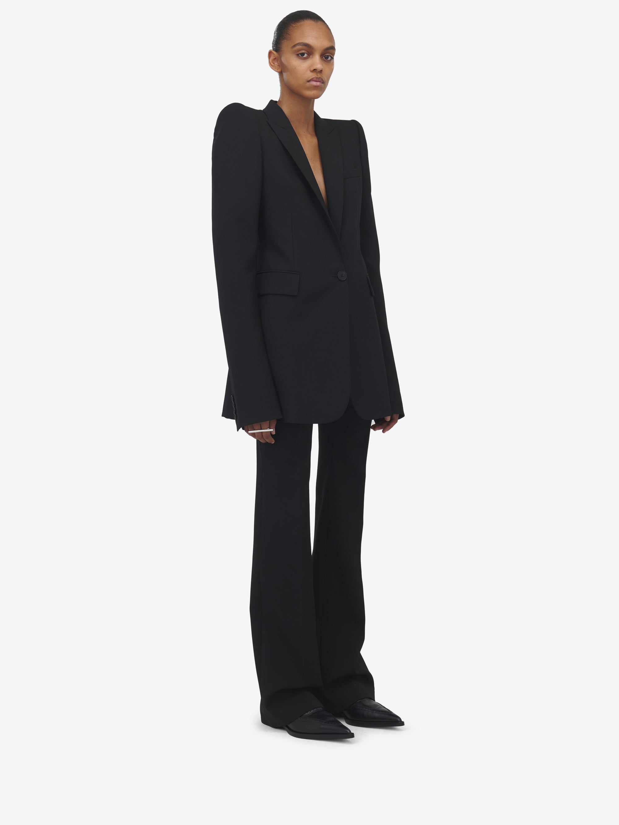 BLACK RTW - BLACK