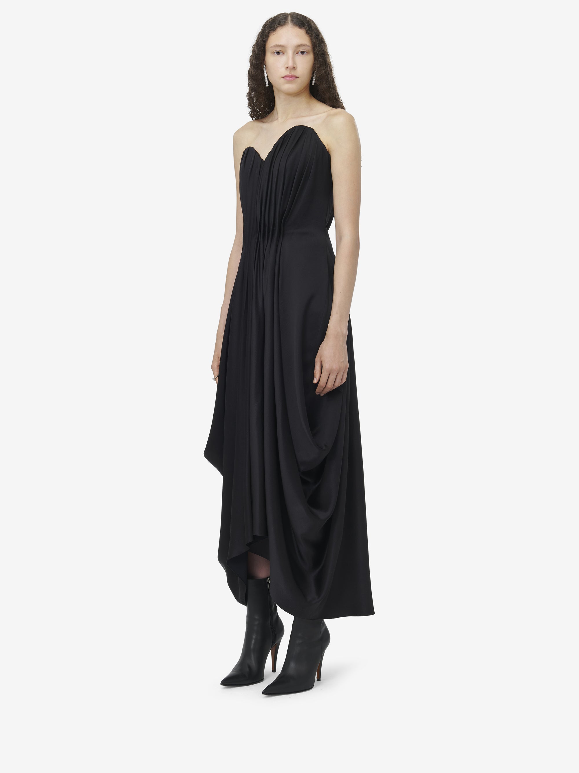 BLACK RTW - BLACK