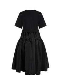 Robe t-shirt évasée et brodée - Black