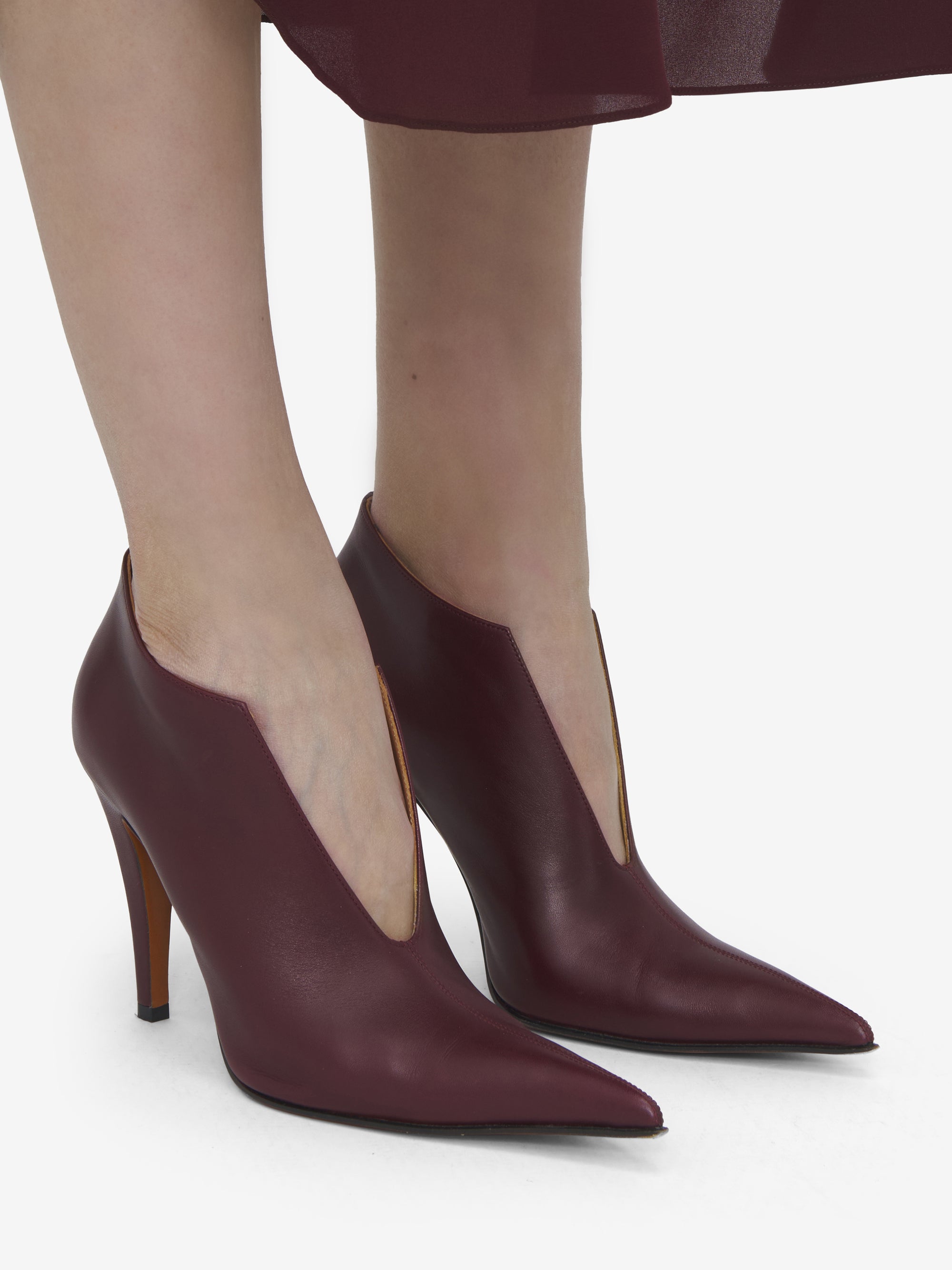 WINE Footwear - WINE